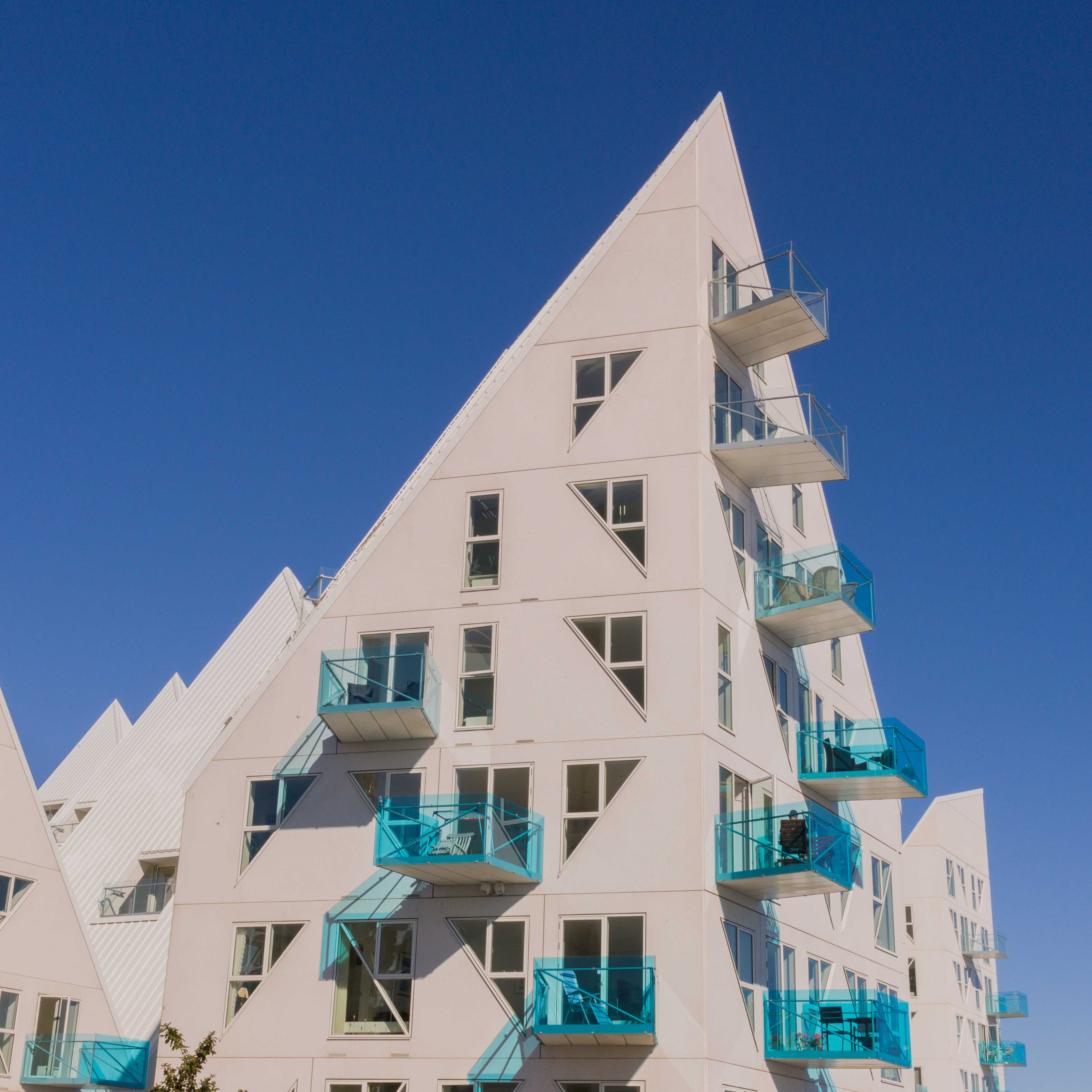 The iceberg living