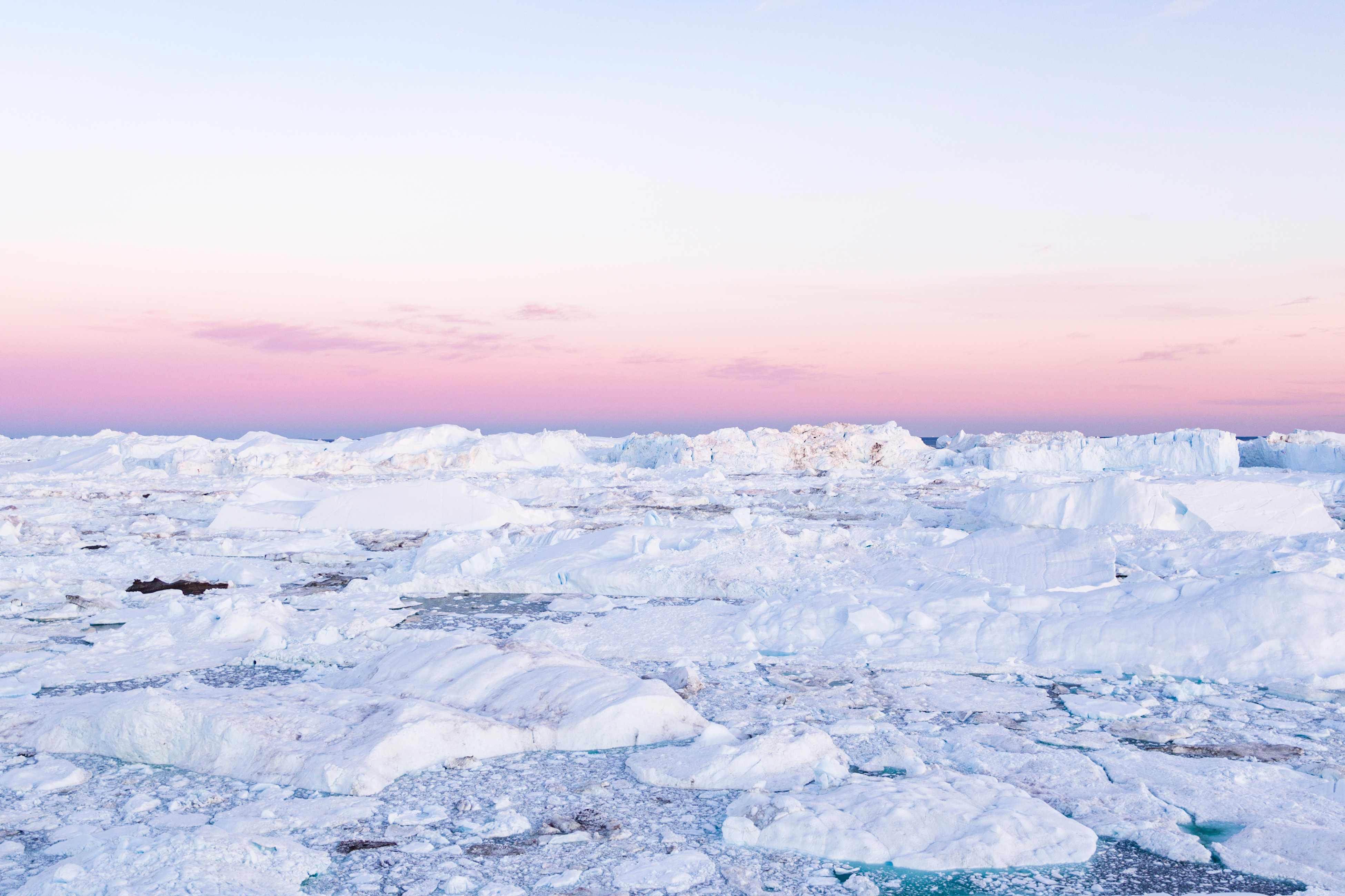Arctic pastels