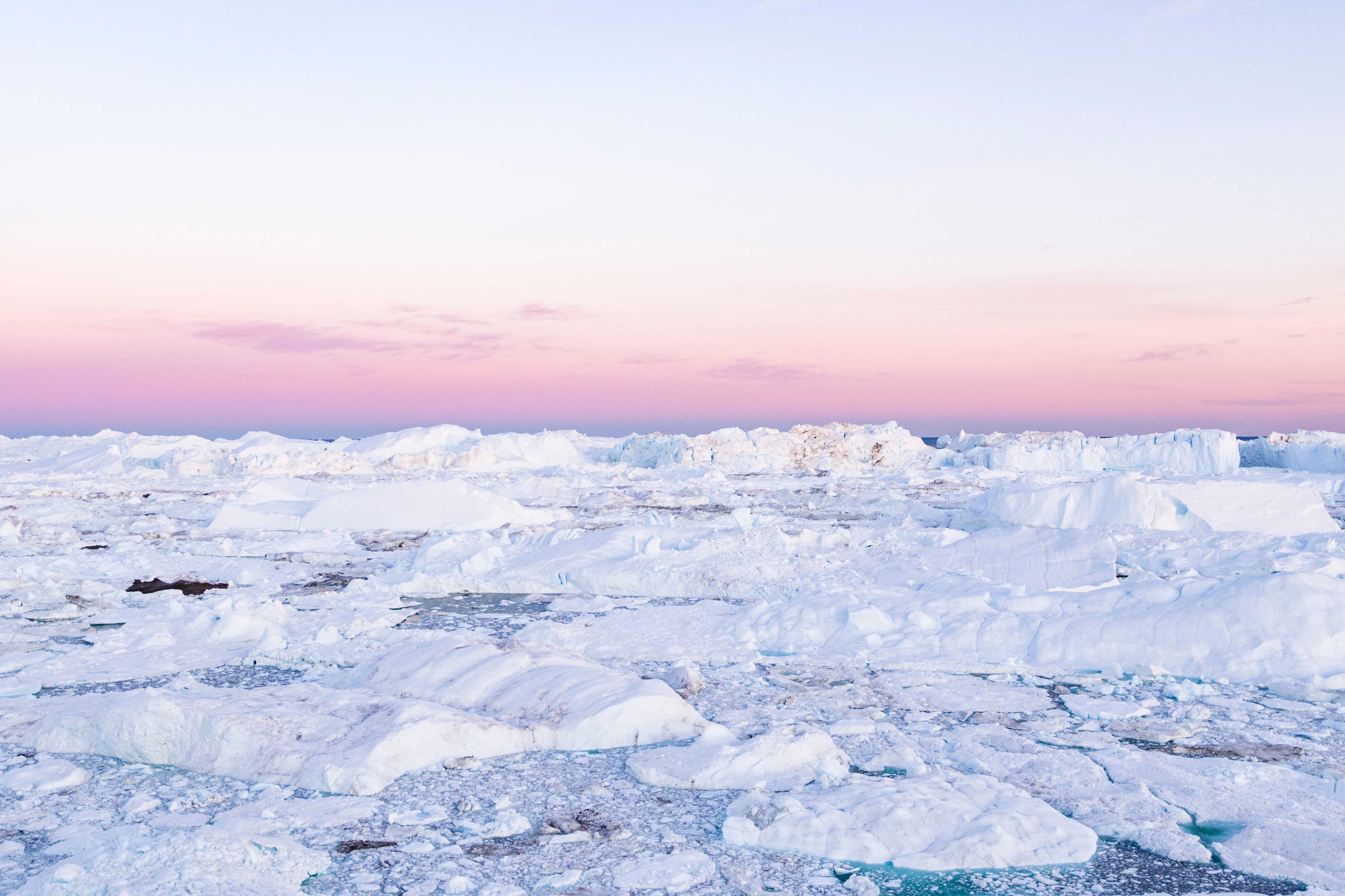 Arctic pastels