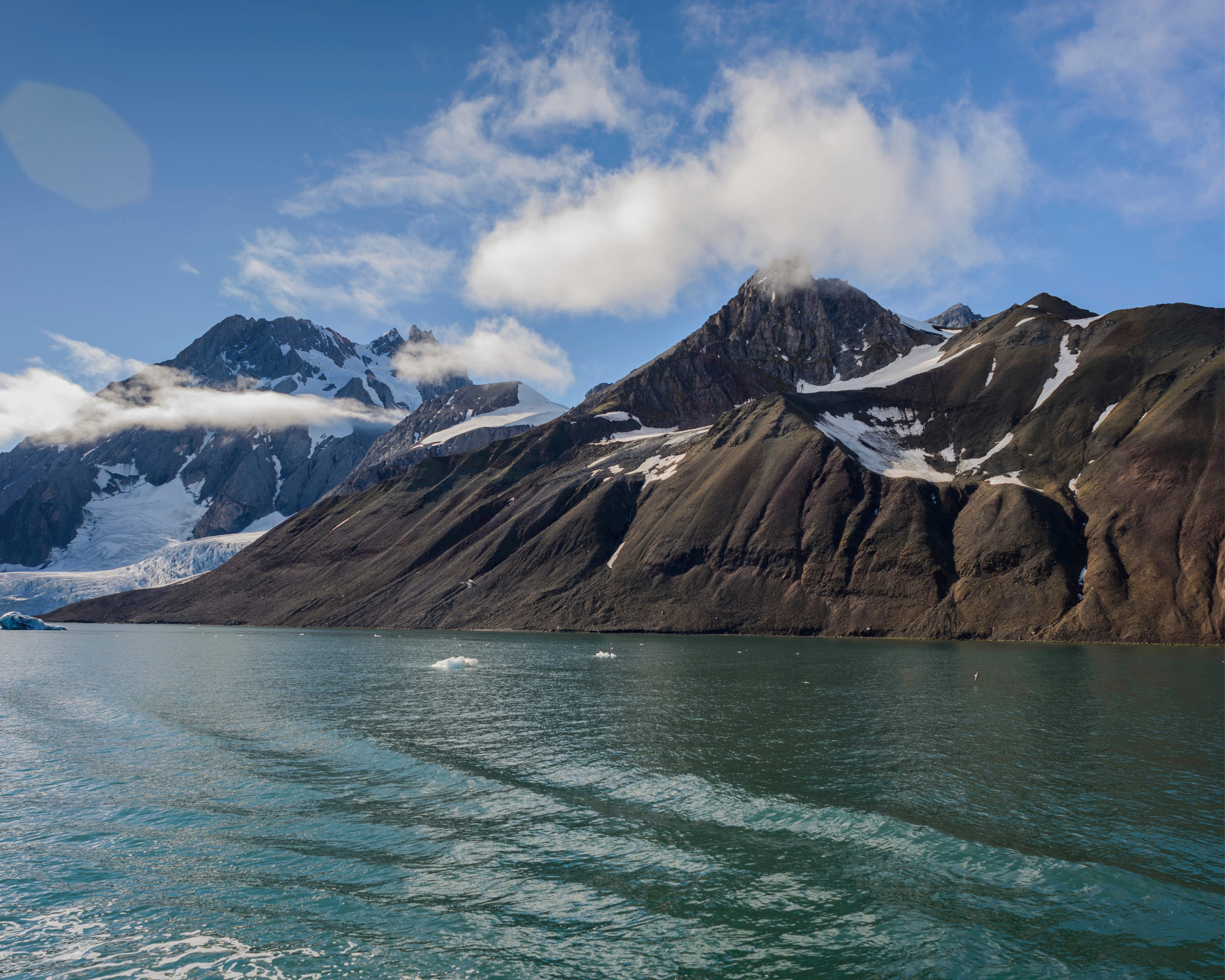 Coldfjord-150x150cm.jpg