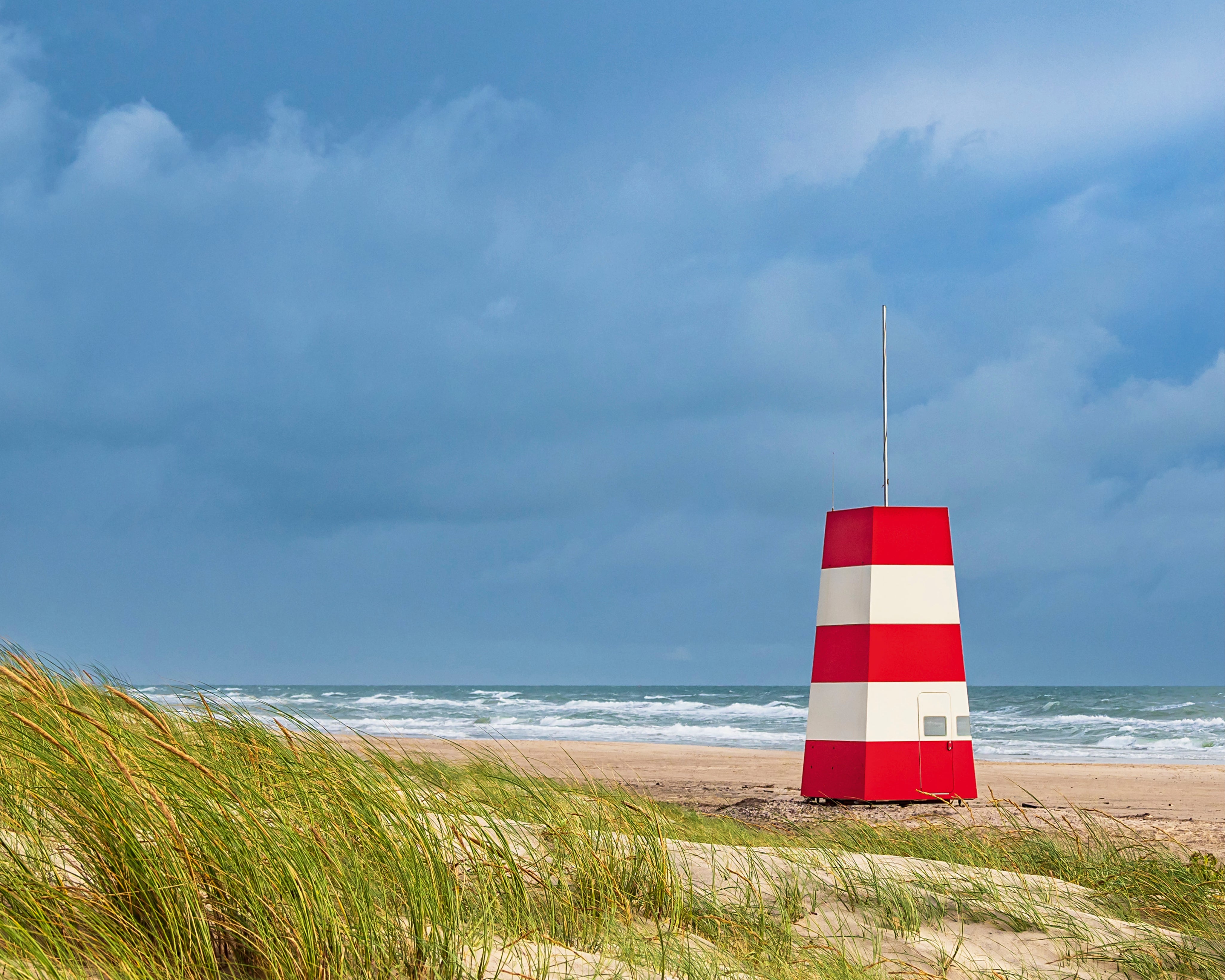 Duneandbeach-150x150cm.jpg