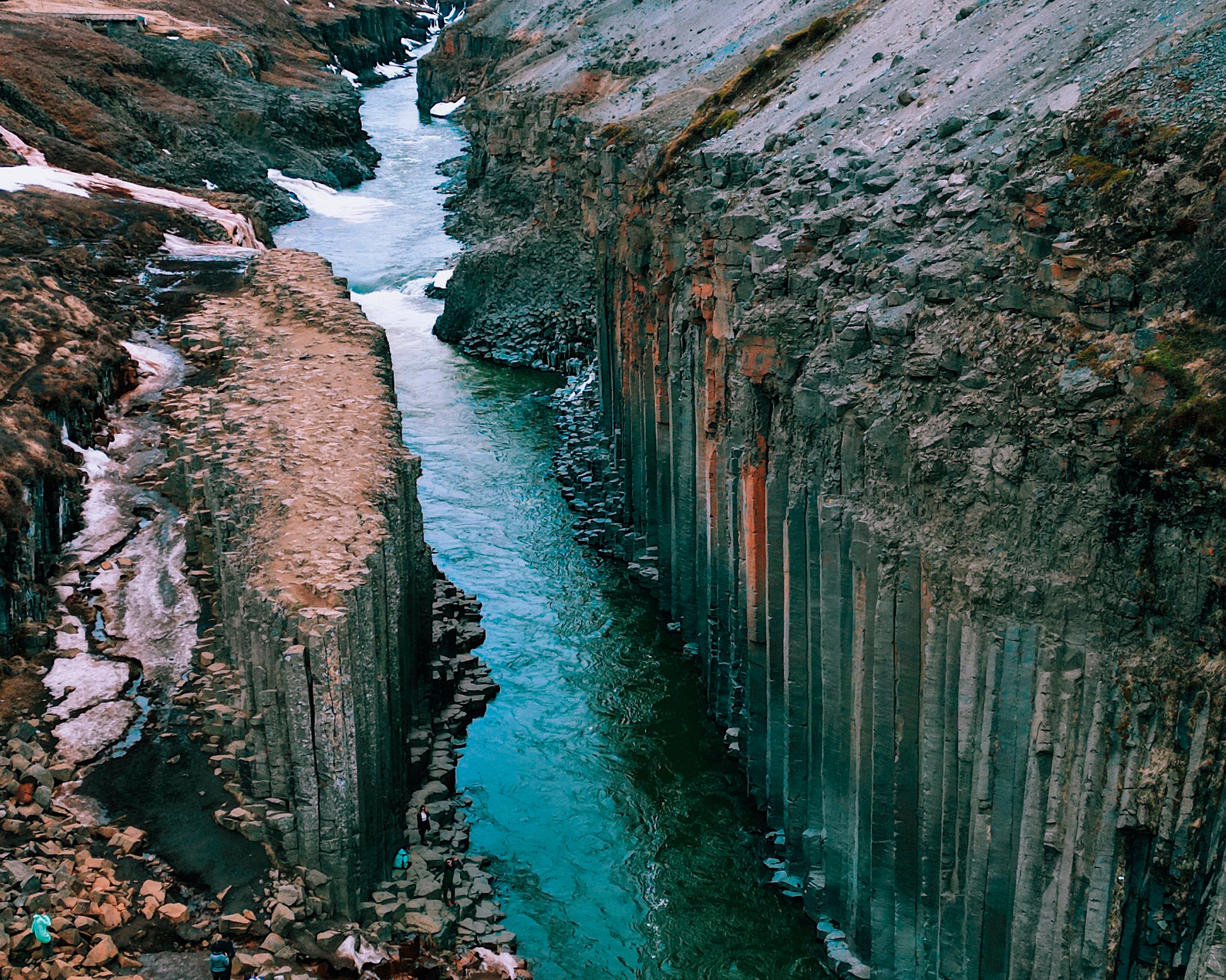 Lavaveins-100x150cm.jpg