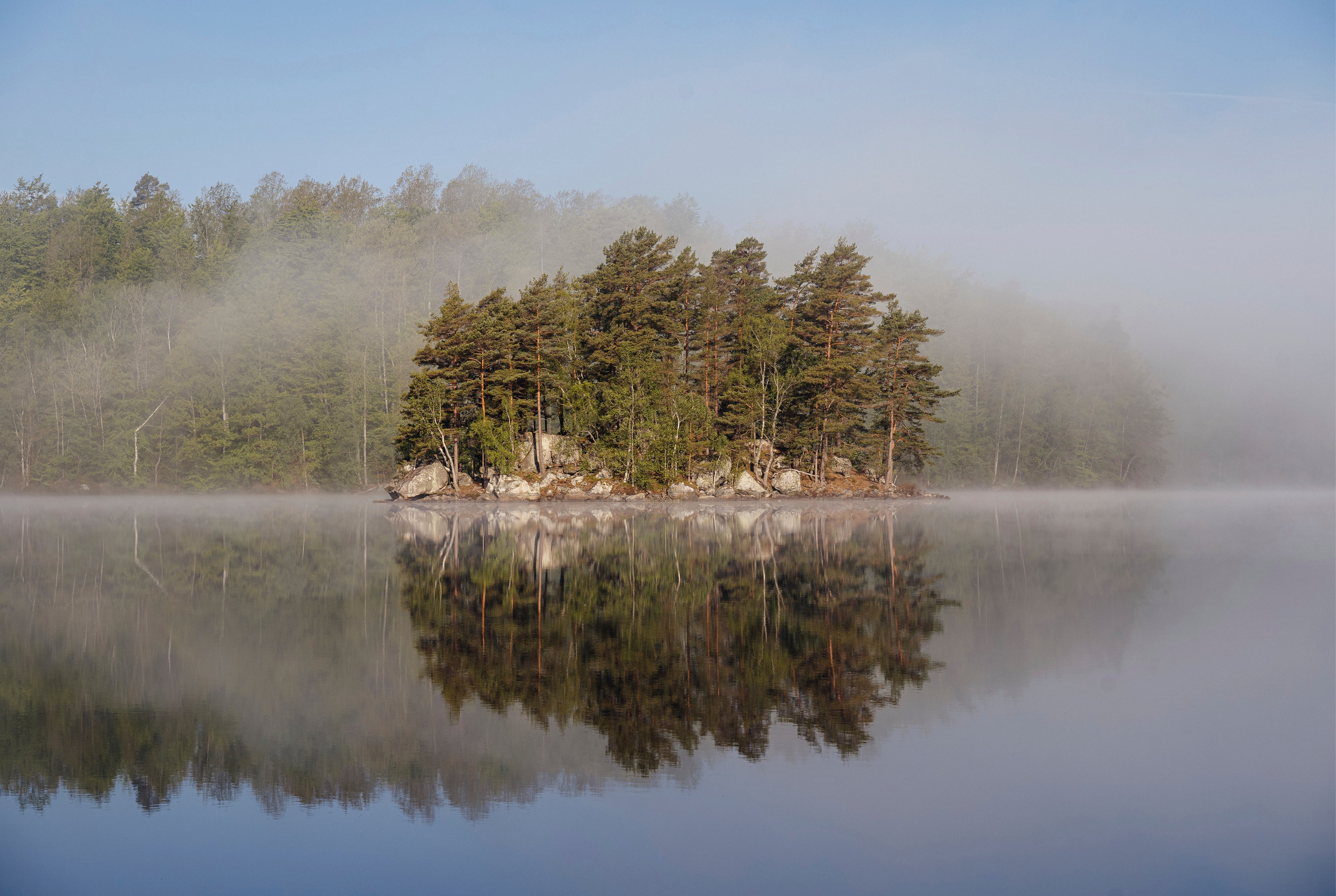 Mirror lake