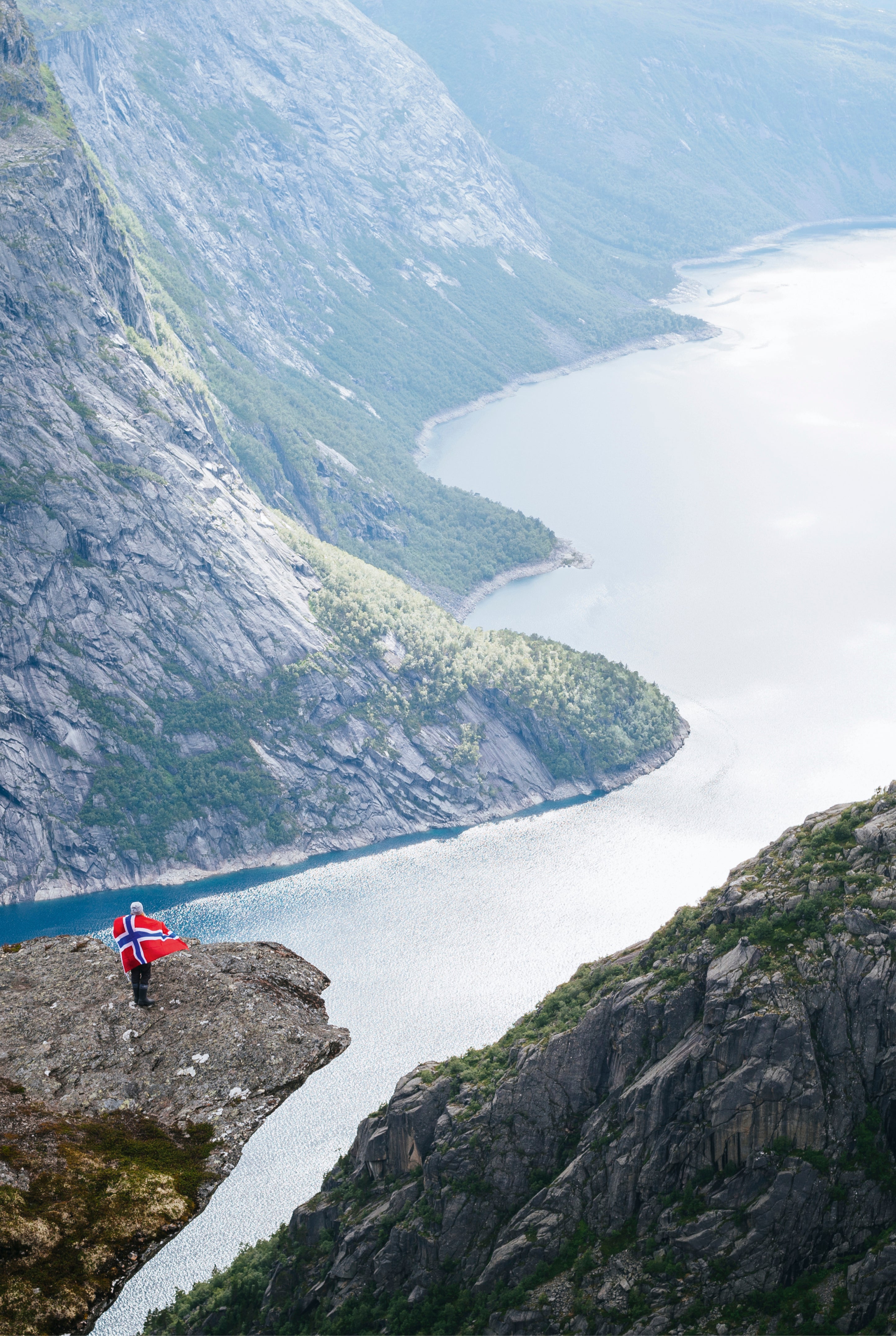 Above the fjord