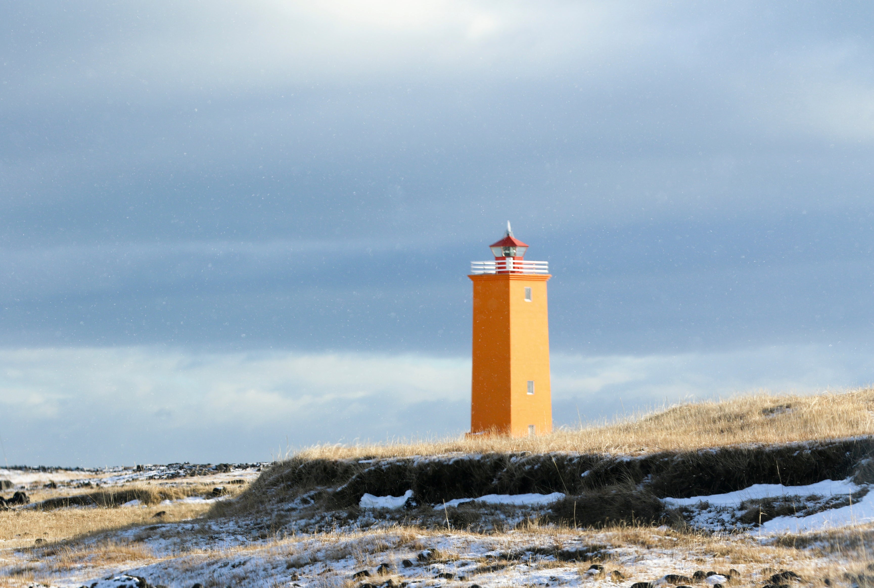 Ambertower-120x80cm.jpg