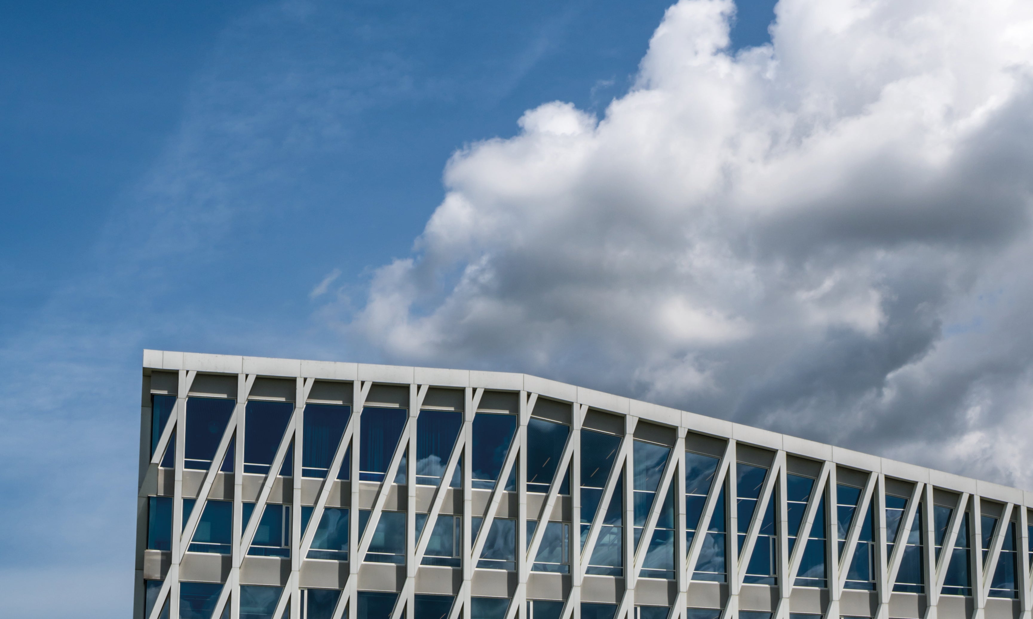 Architecturalbalance-120x80cm.jpg