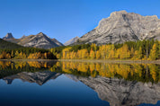 Autumn morning at Wedge Pond