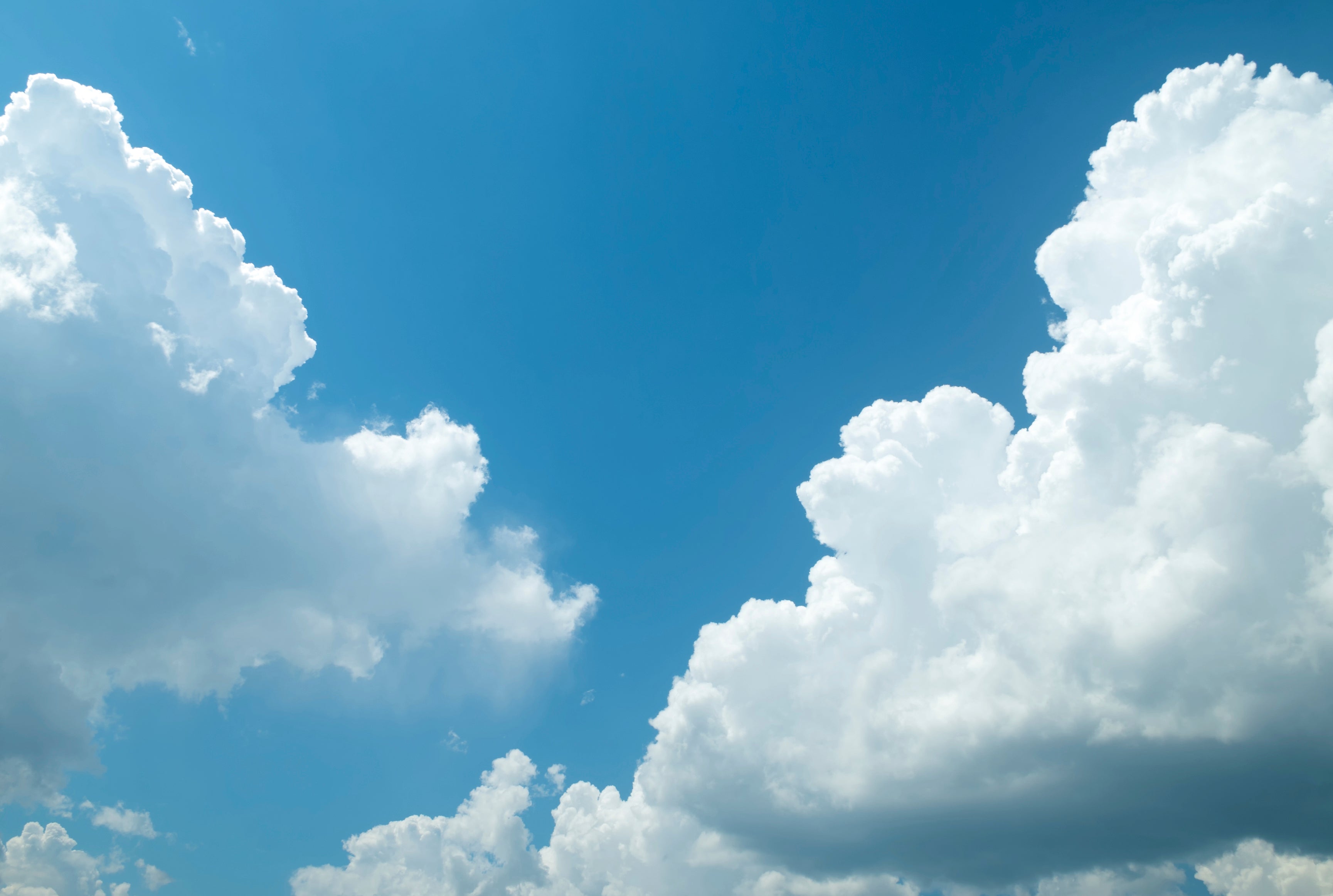 Betweenclouds-120x80cm.jpg