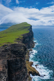 Between wind and wave