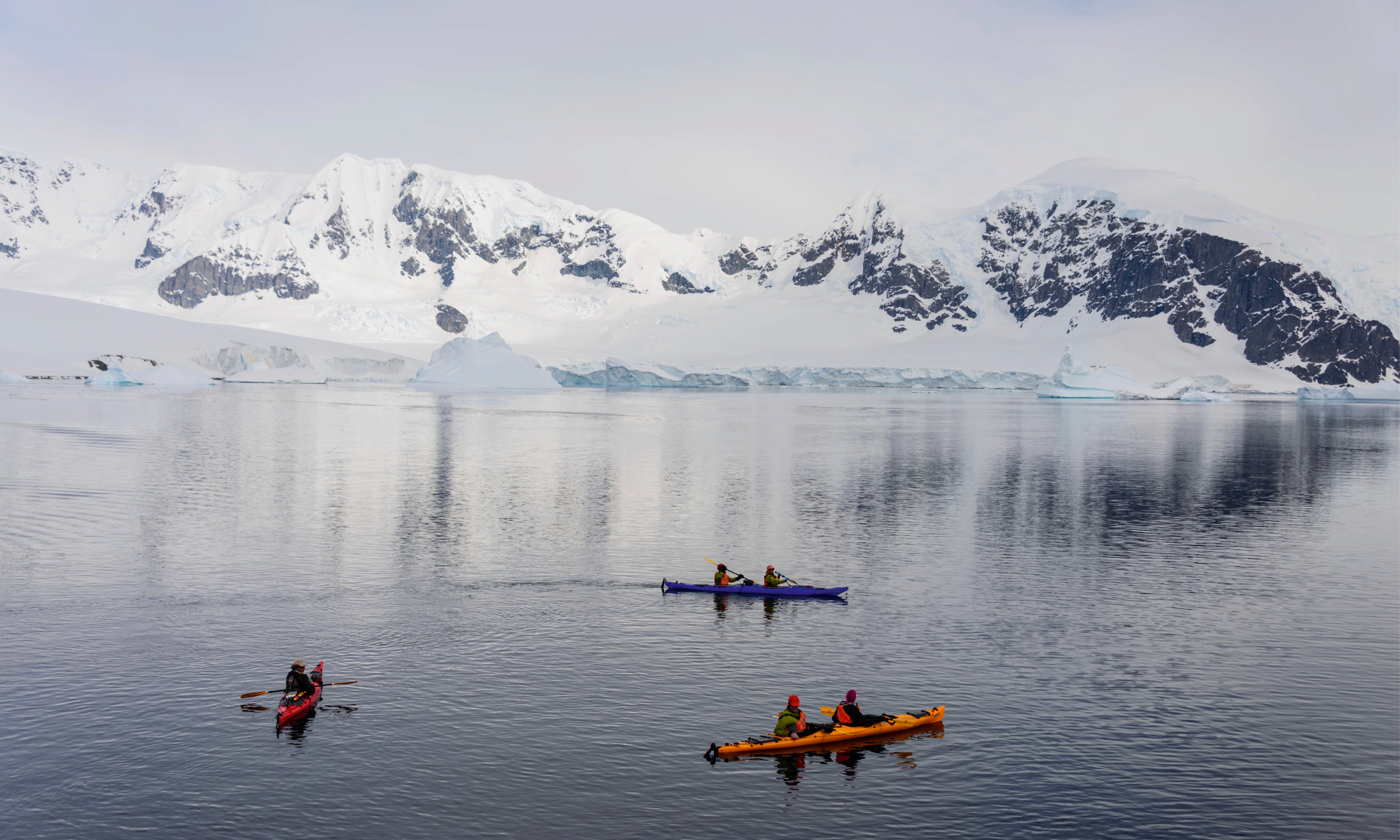 BeyondtheIce-150x100cm.jpg
