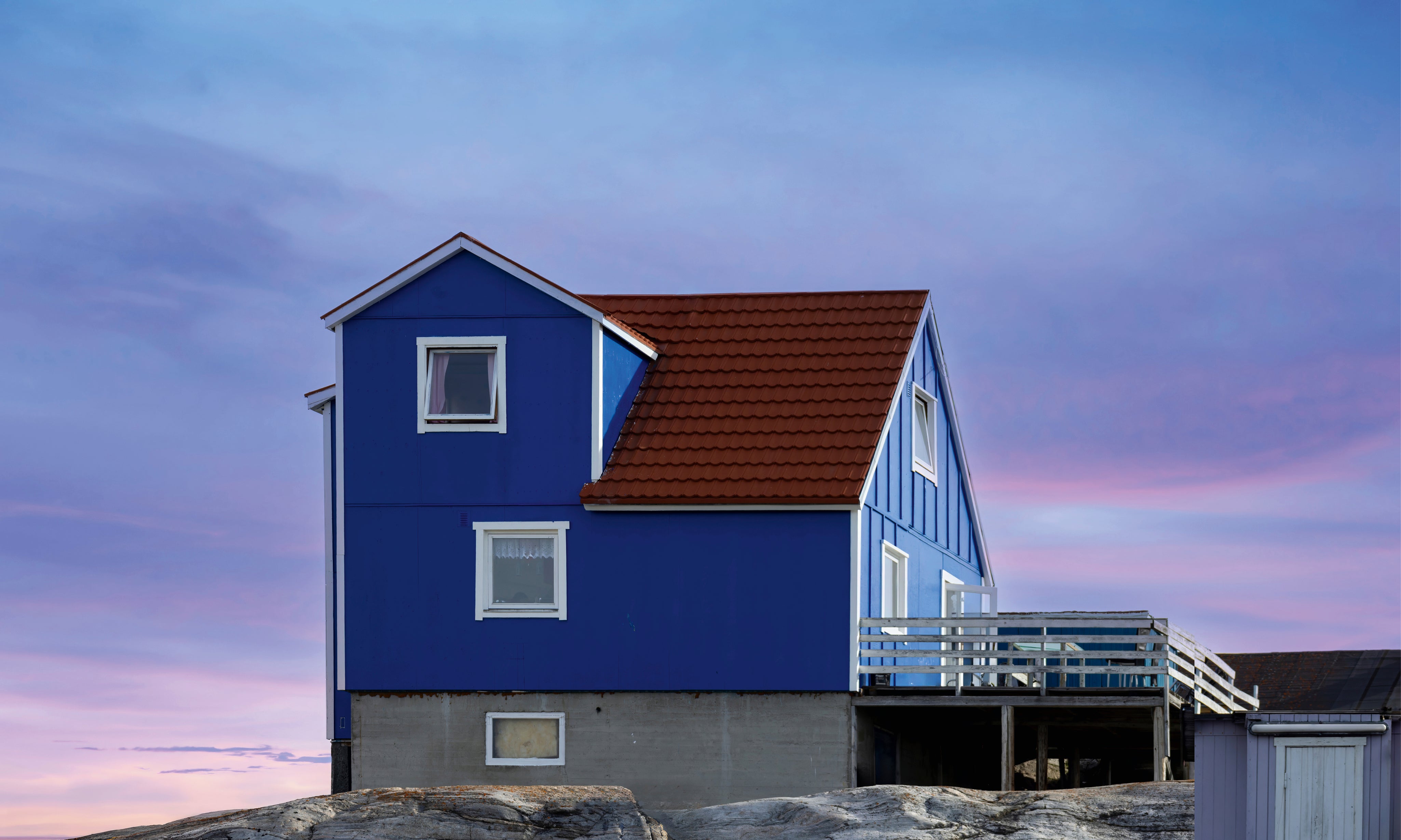 Blueframe-150x100cm.jpg