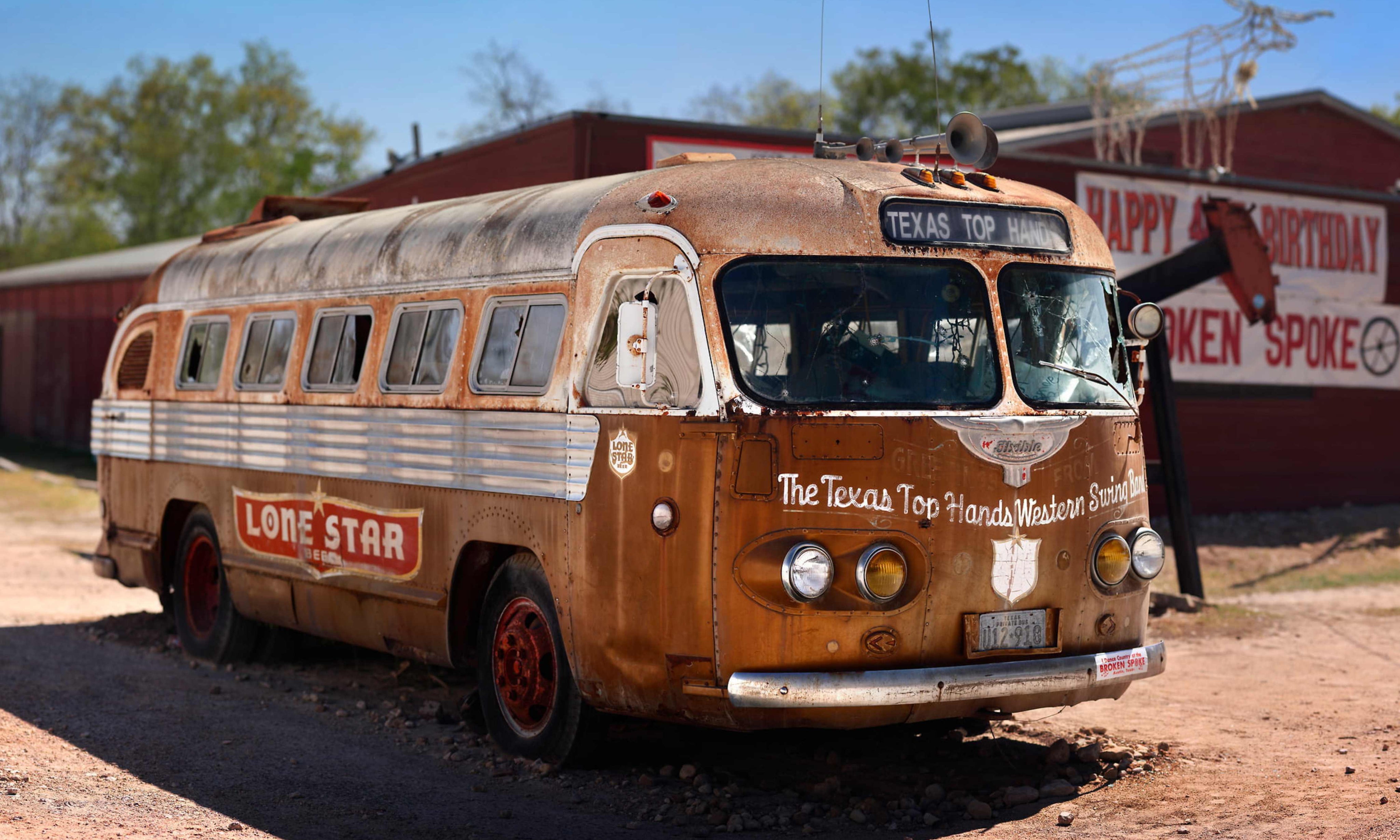 BrokenBus.jpg