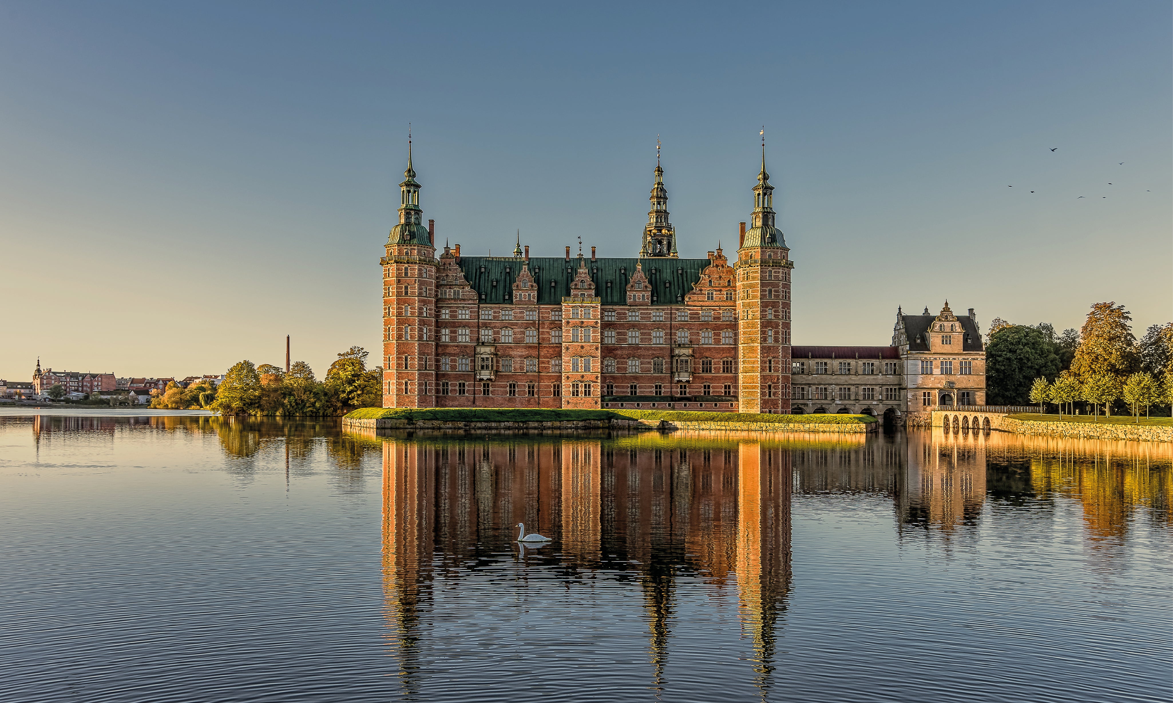 Castlemirror-150x100cm.jpg