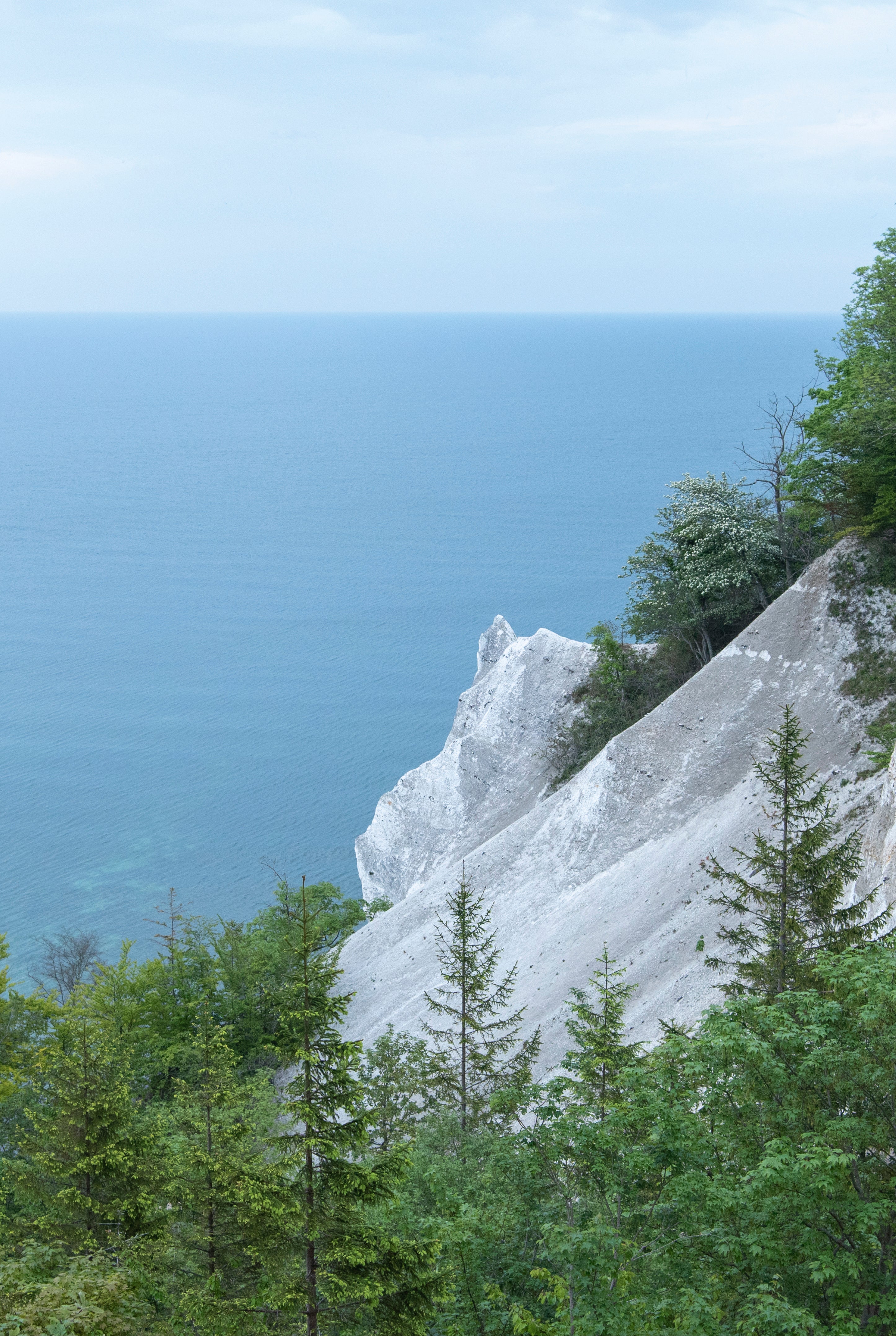 Chalk cliffs at sea’s edge