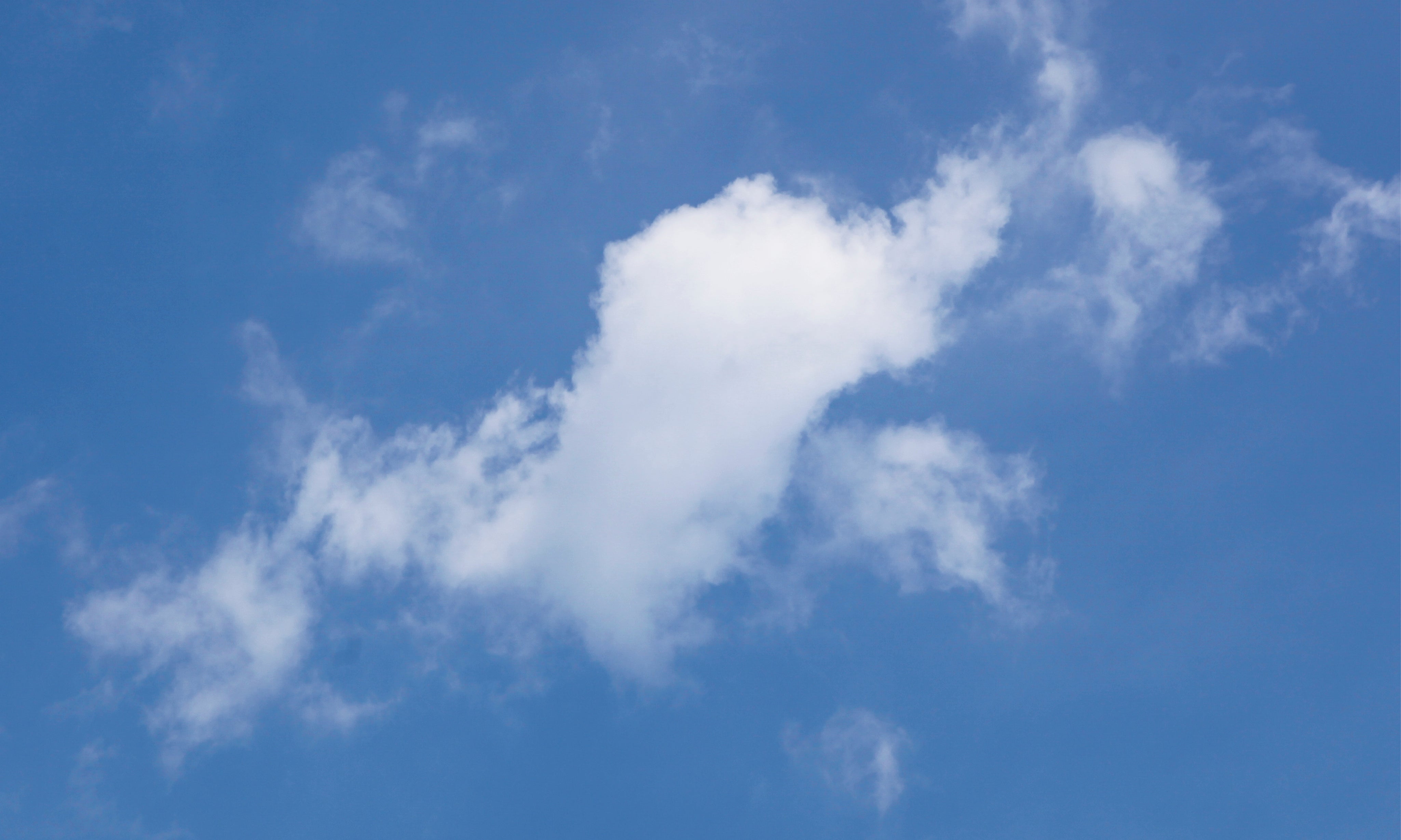 Cloudinmotion-150x150cm.jpg