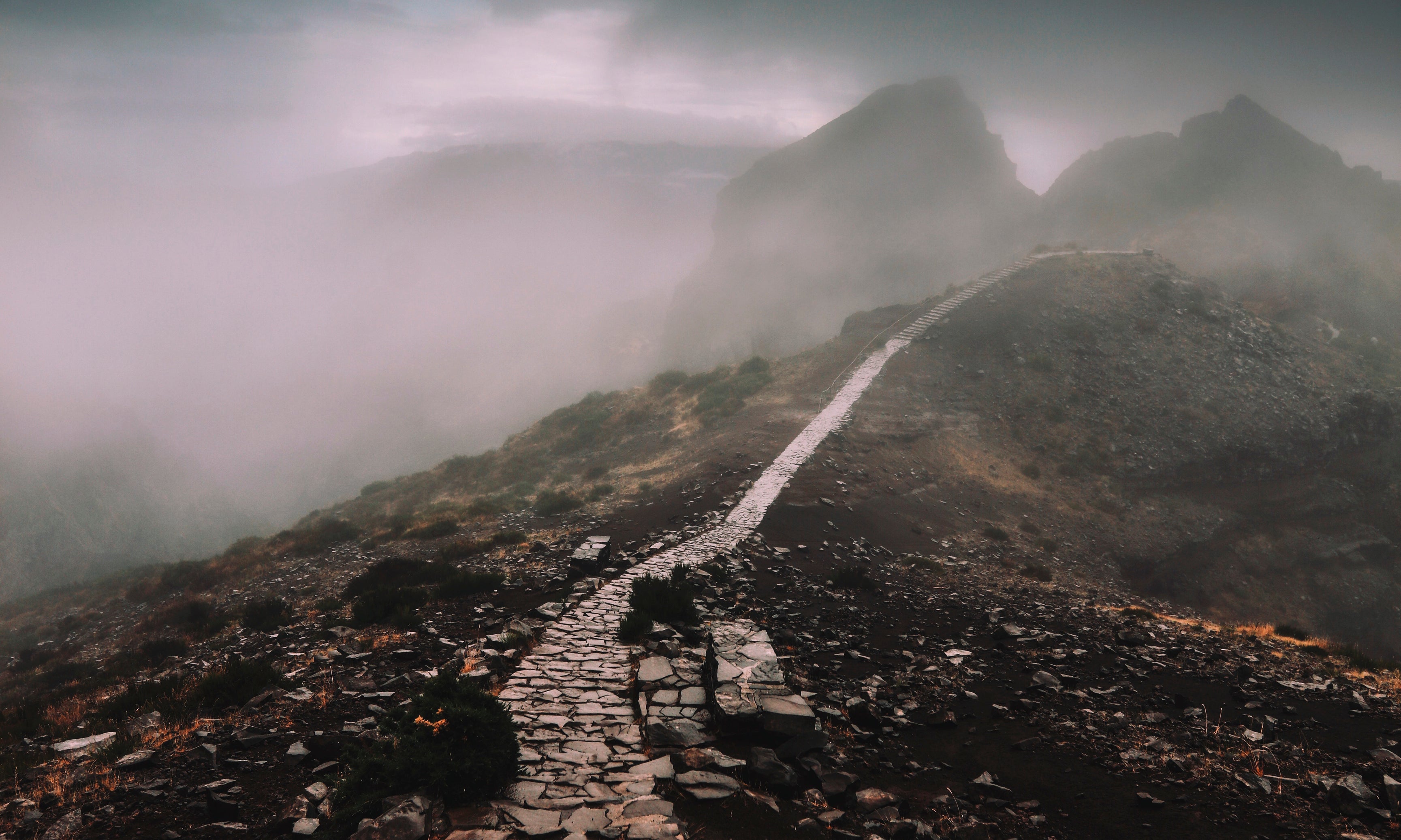 Cobblestonesintheclouds-120x80cm.jpg