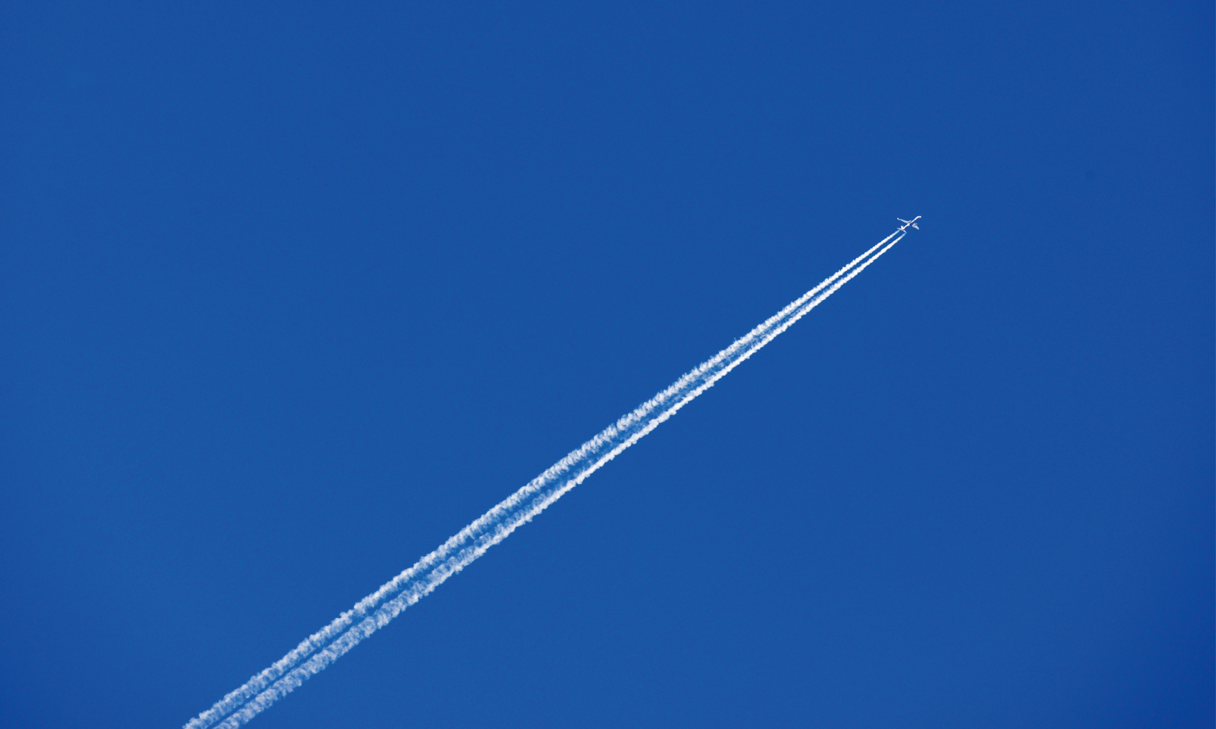 Crystalflight-150x100cm.jpg