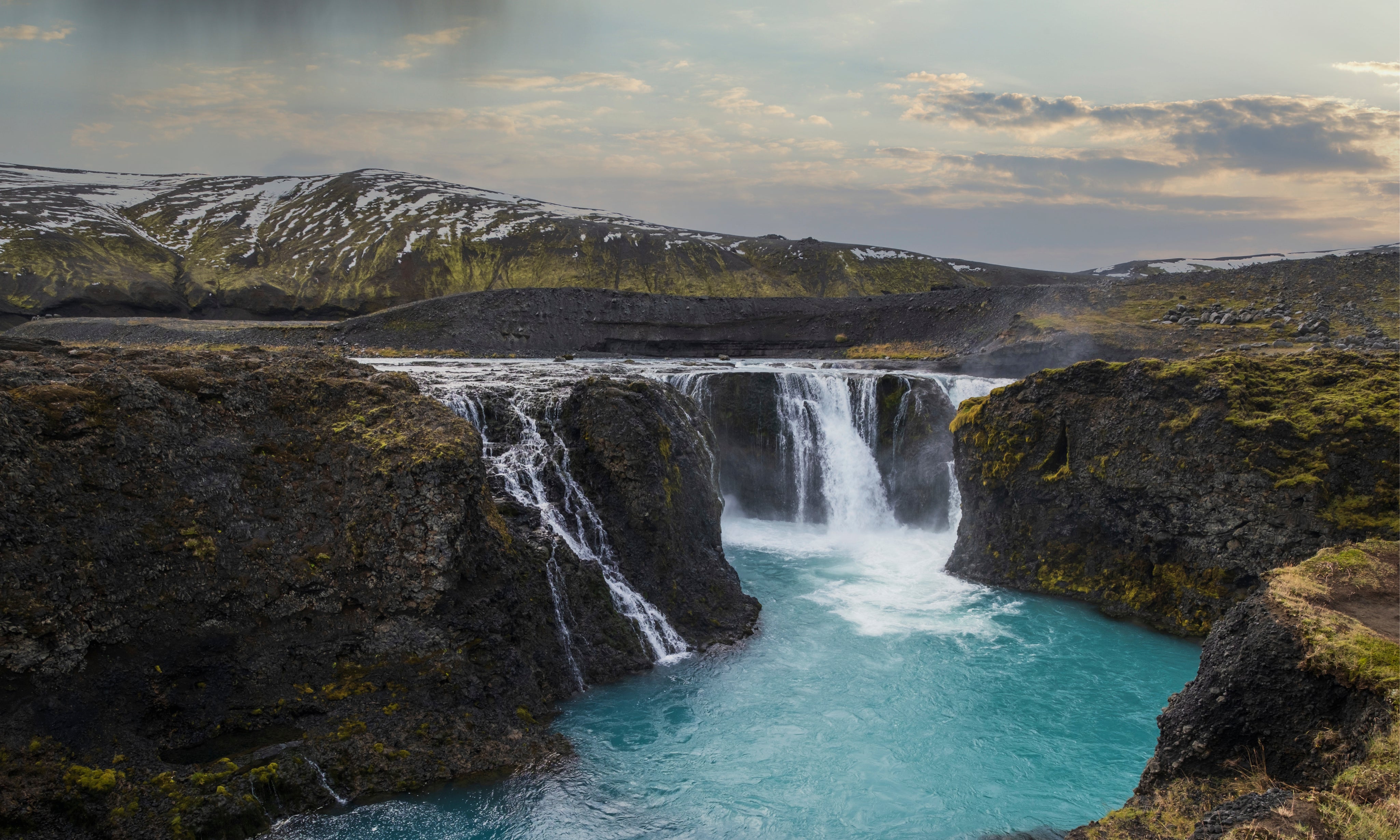 Crystalplunge-150x100cm.jpg