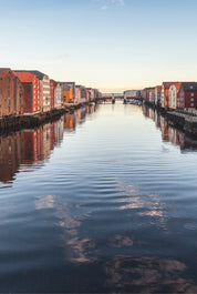 Dockside colors
