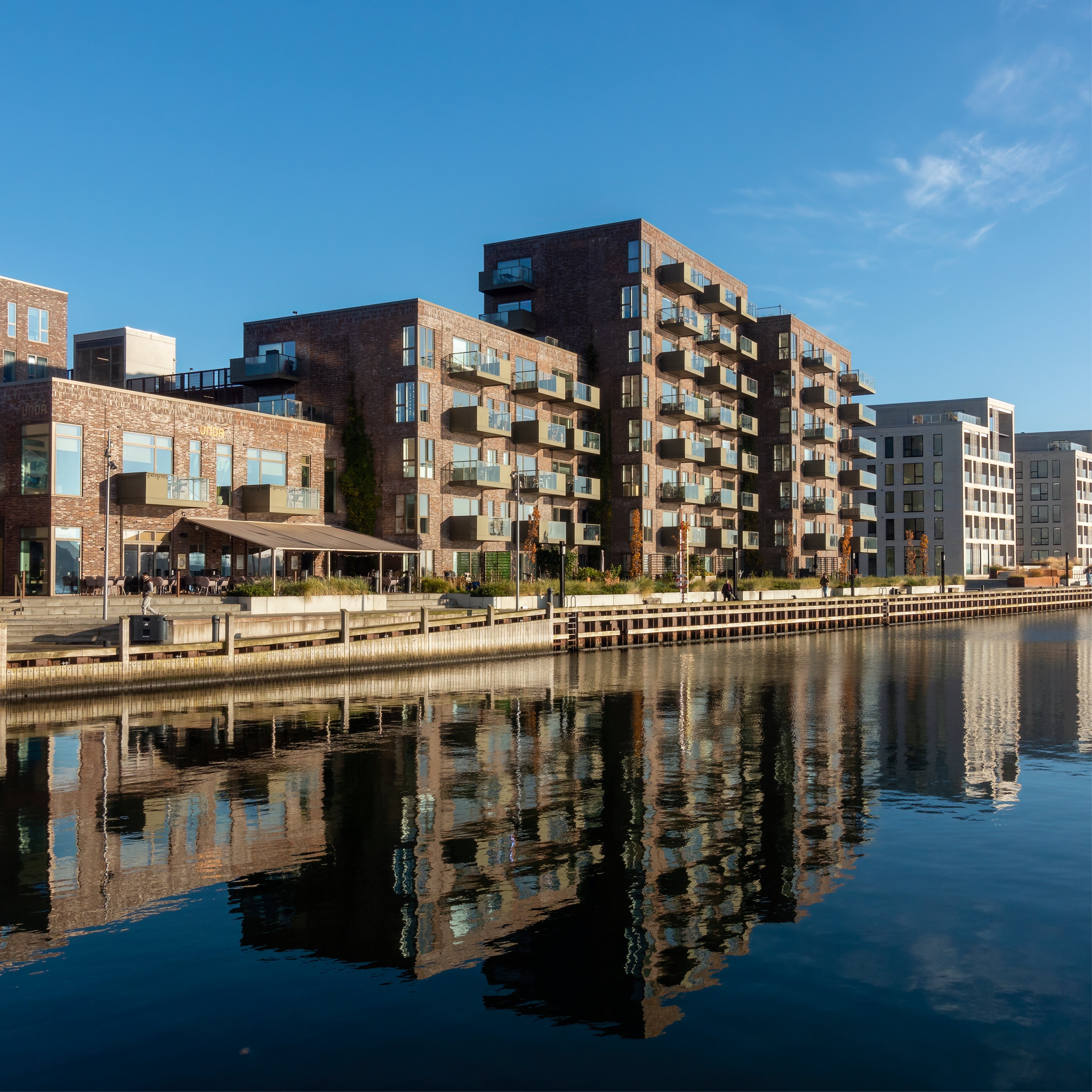 Dockside dwellings