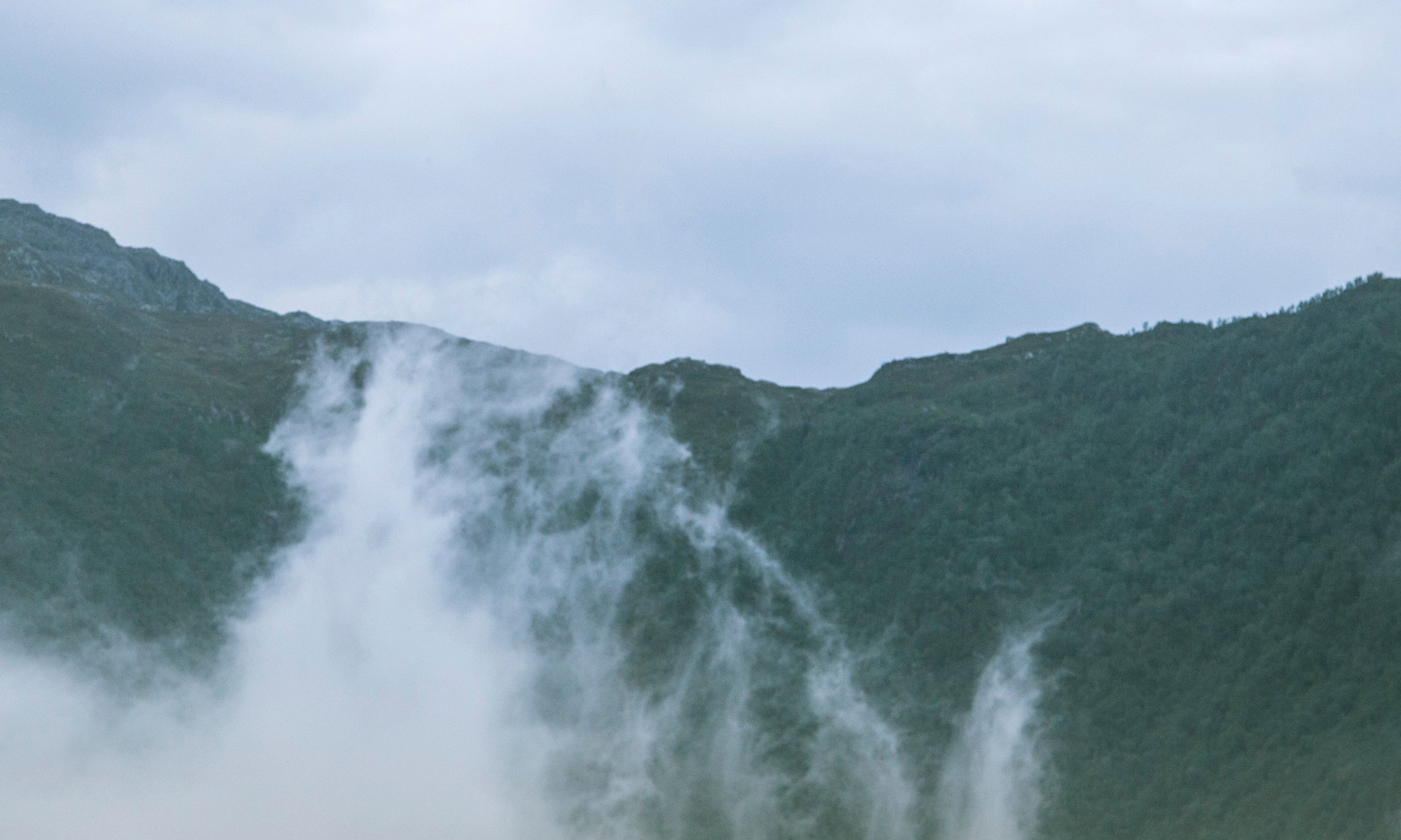 Fallingclouds-100x150cm.jpg