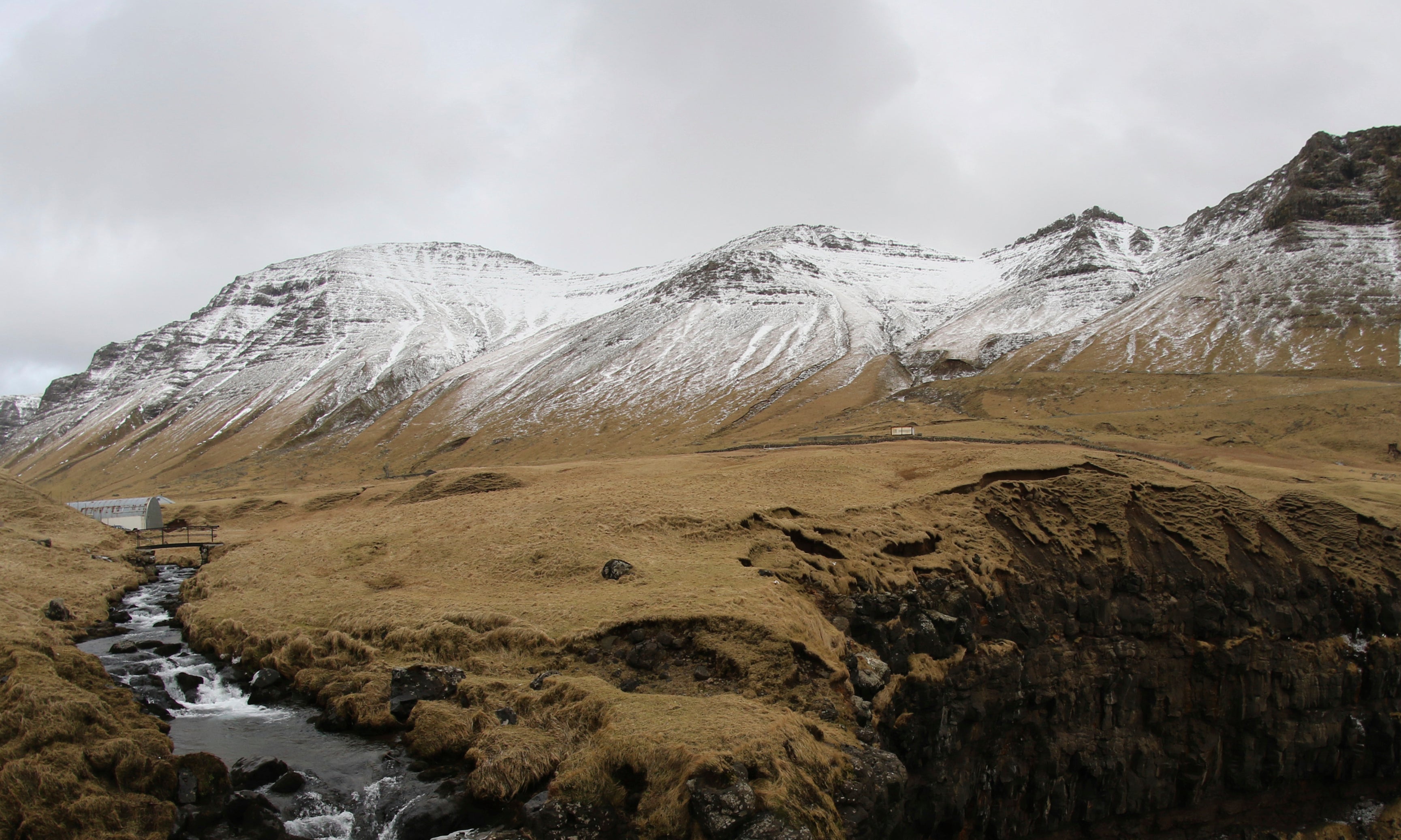 Frostedpeaks-120x80cm.jpg