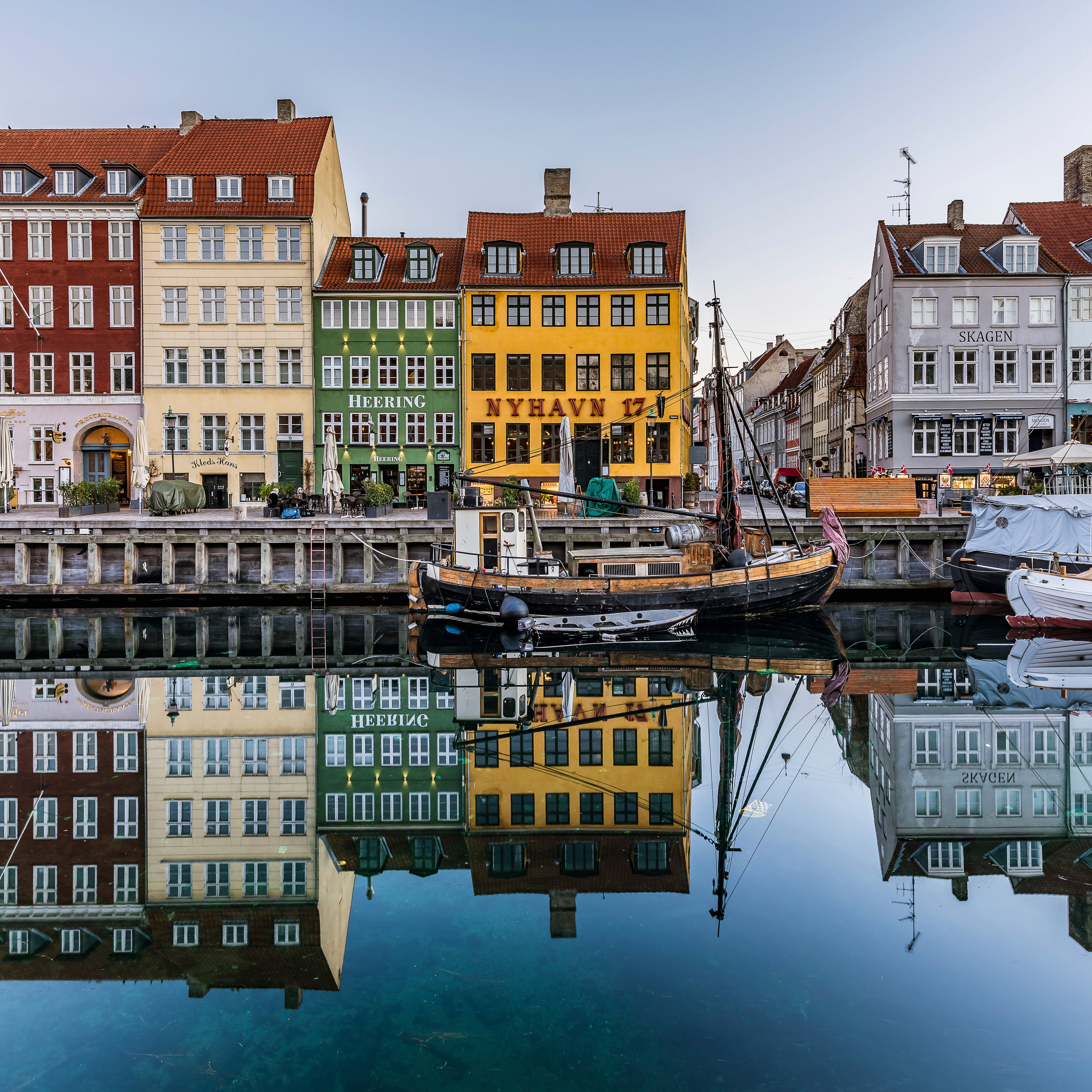 Harbormirror