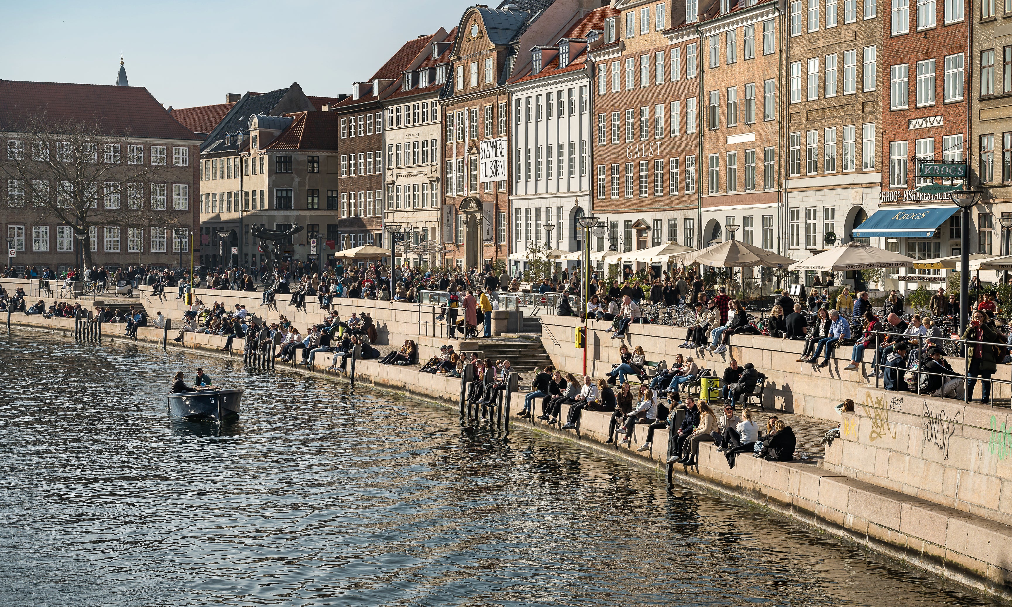 Harbourhangout-120x80cm.jpg