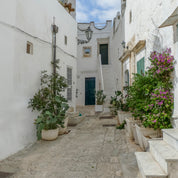 Hidden alley