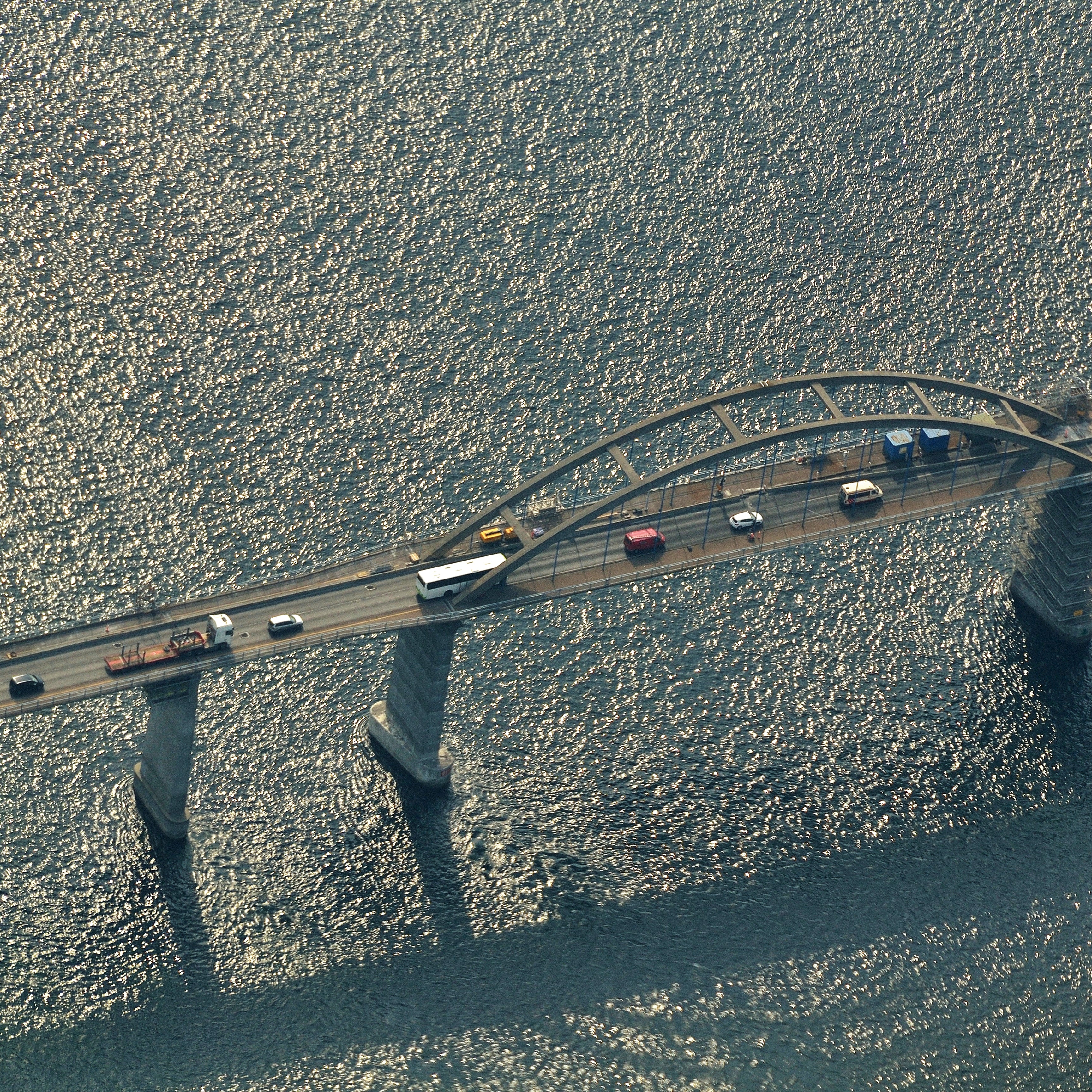 Horizon bridge