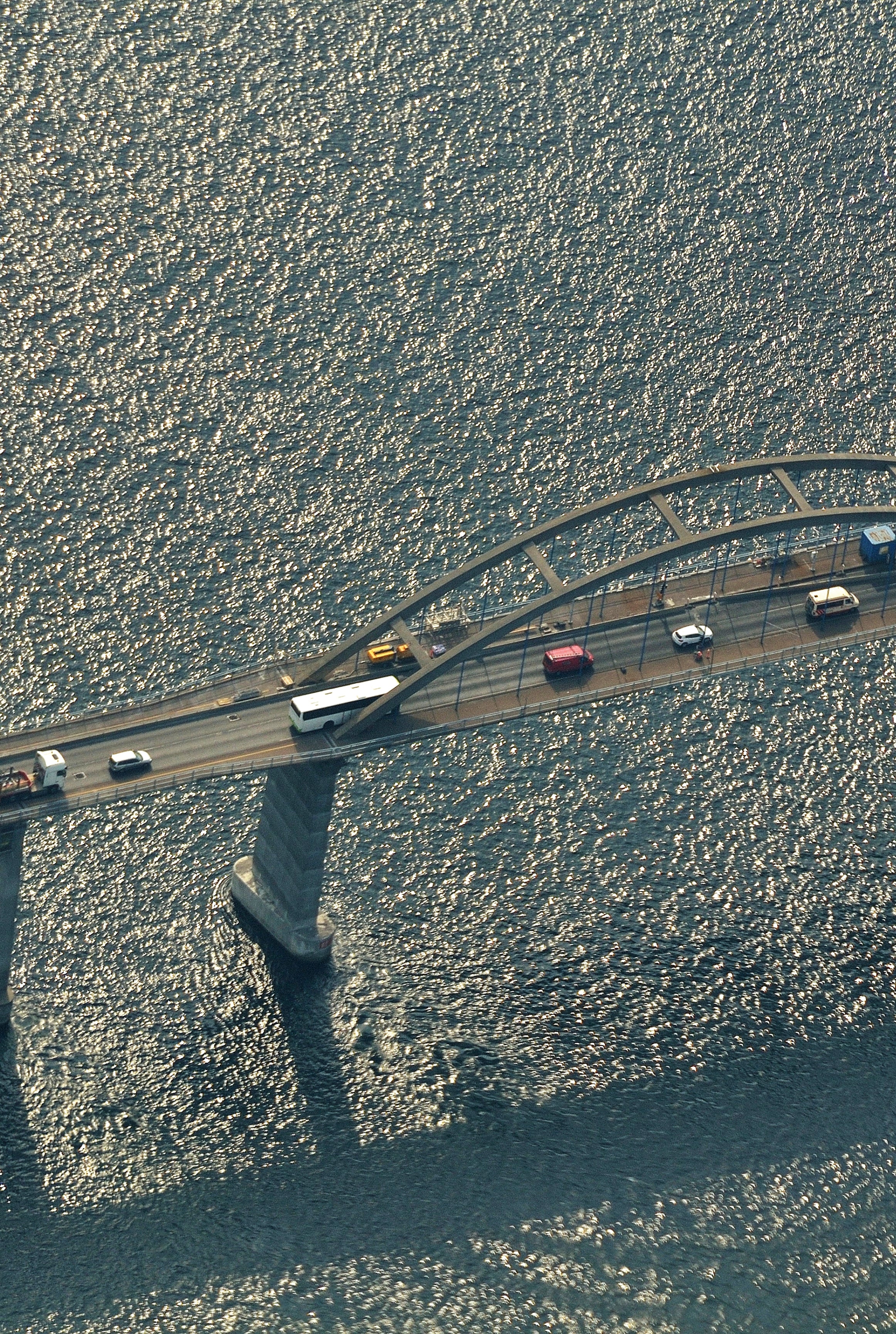 Horizon bridge