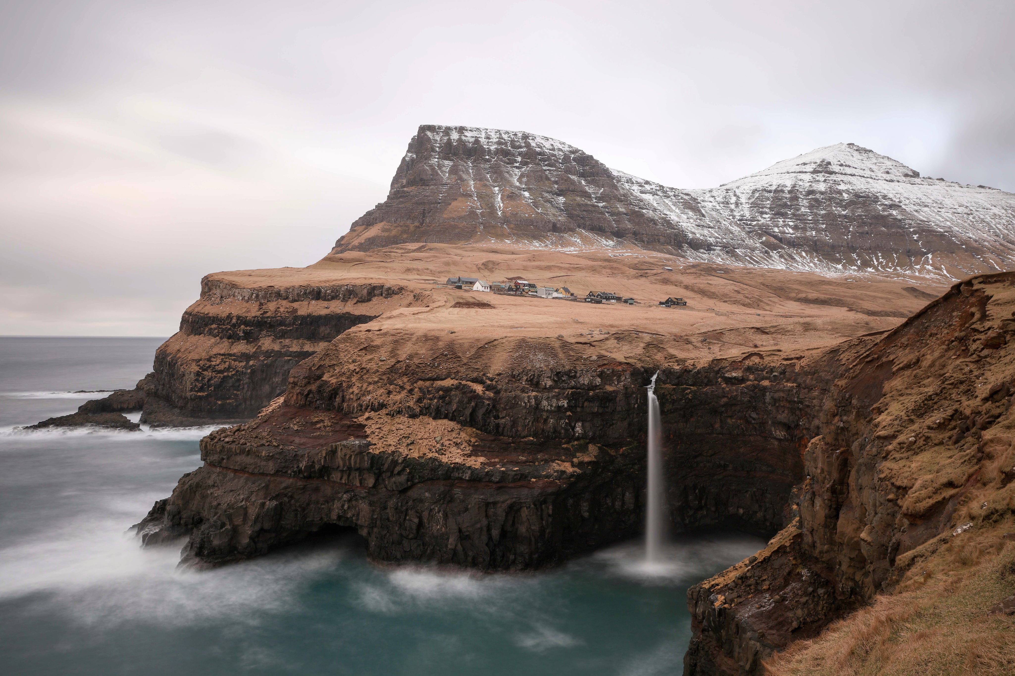 Infinitevistas-150x100cm.jpg