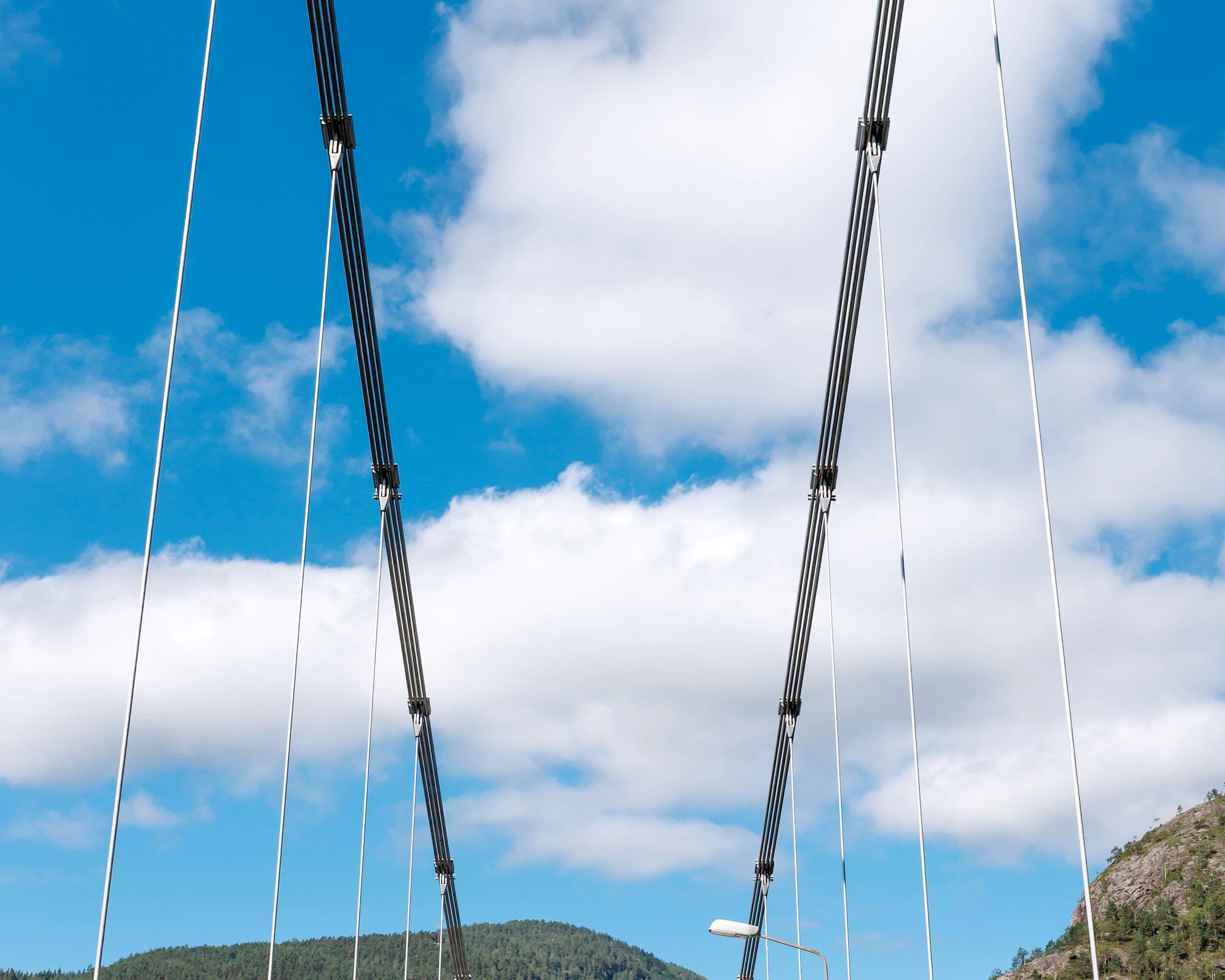 Linestothehorizon-80x120cm.jpg