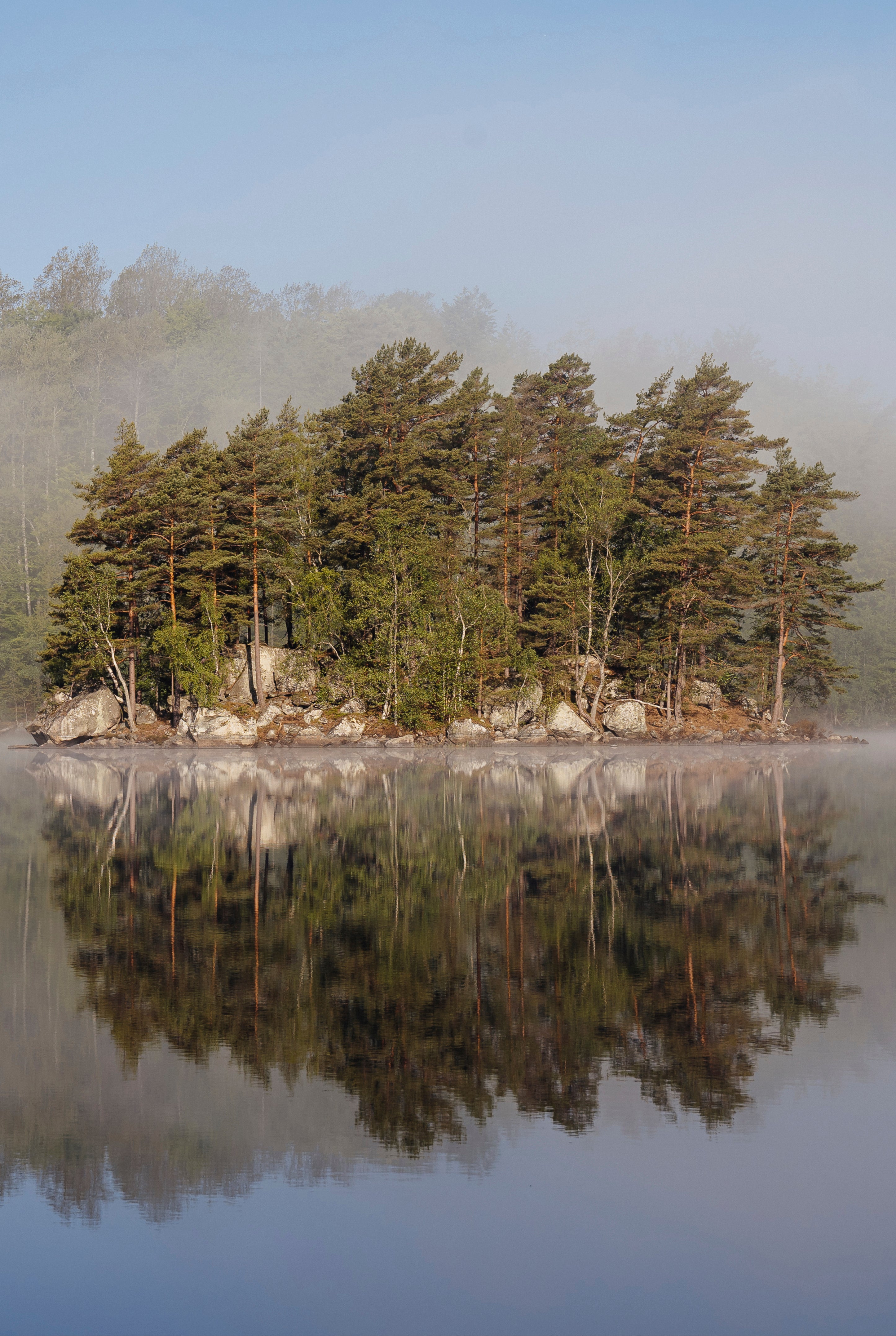 Mirror lake