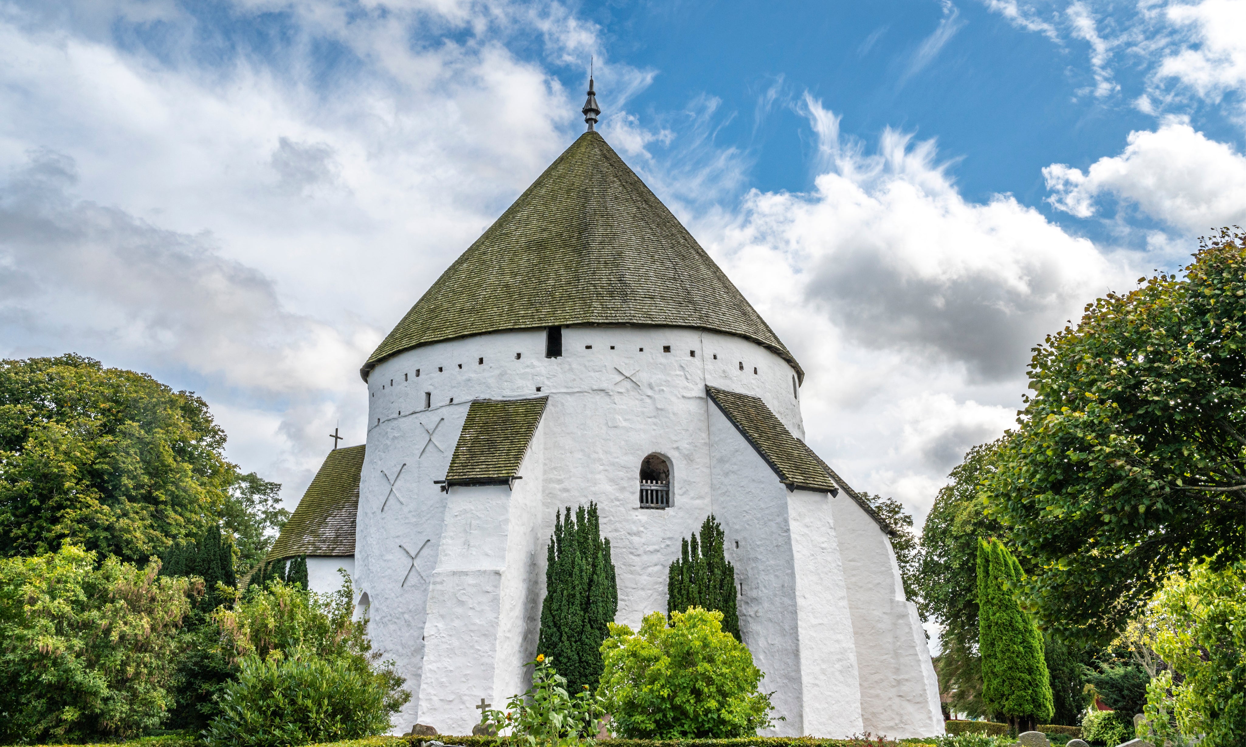 Nordicroundchurch-150x100cm.jpg