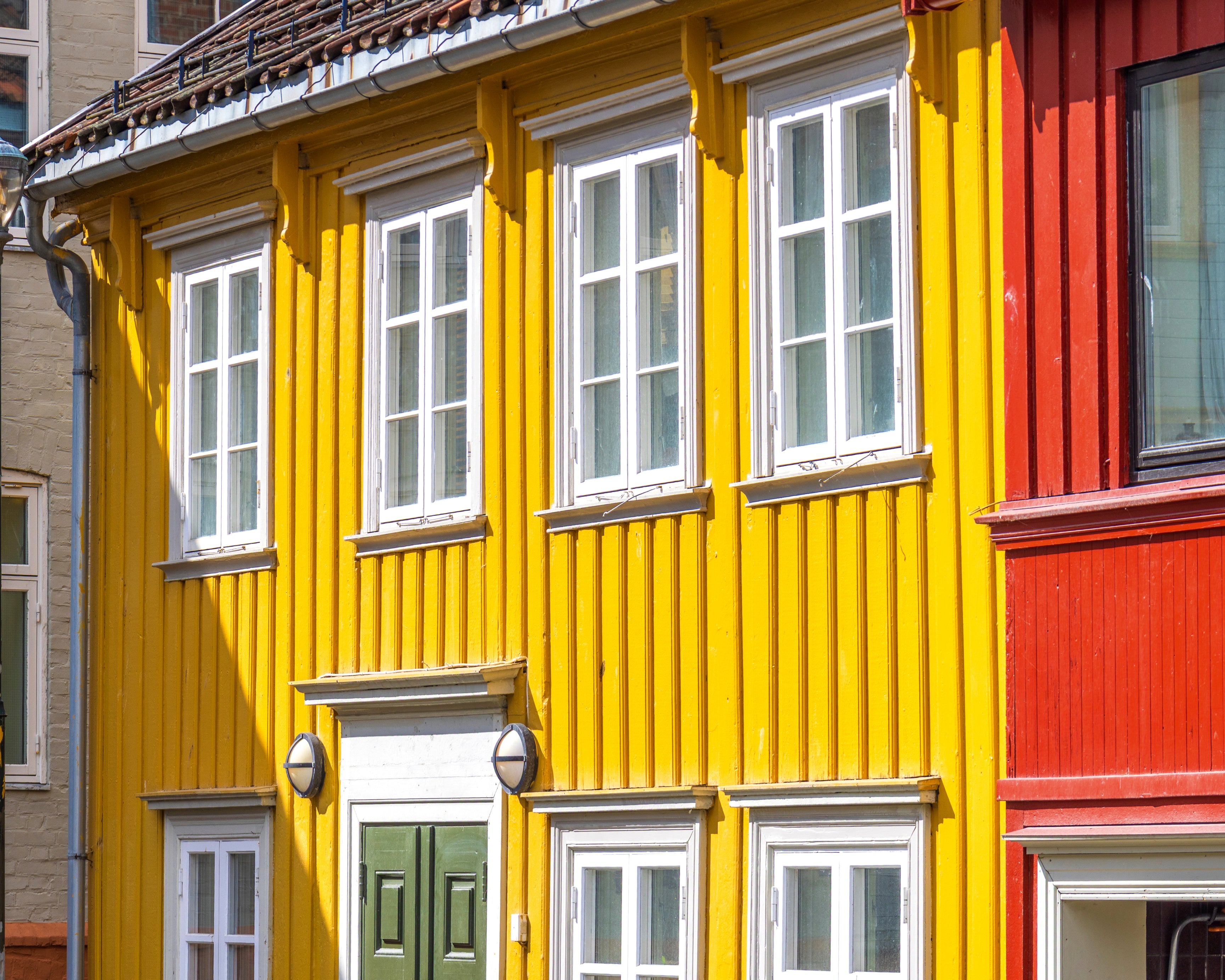 Paintedfacades-120x120cm.jpg