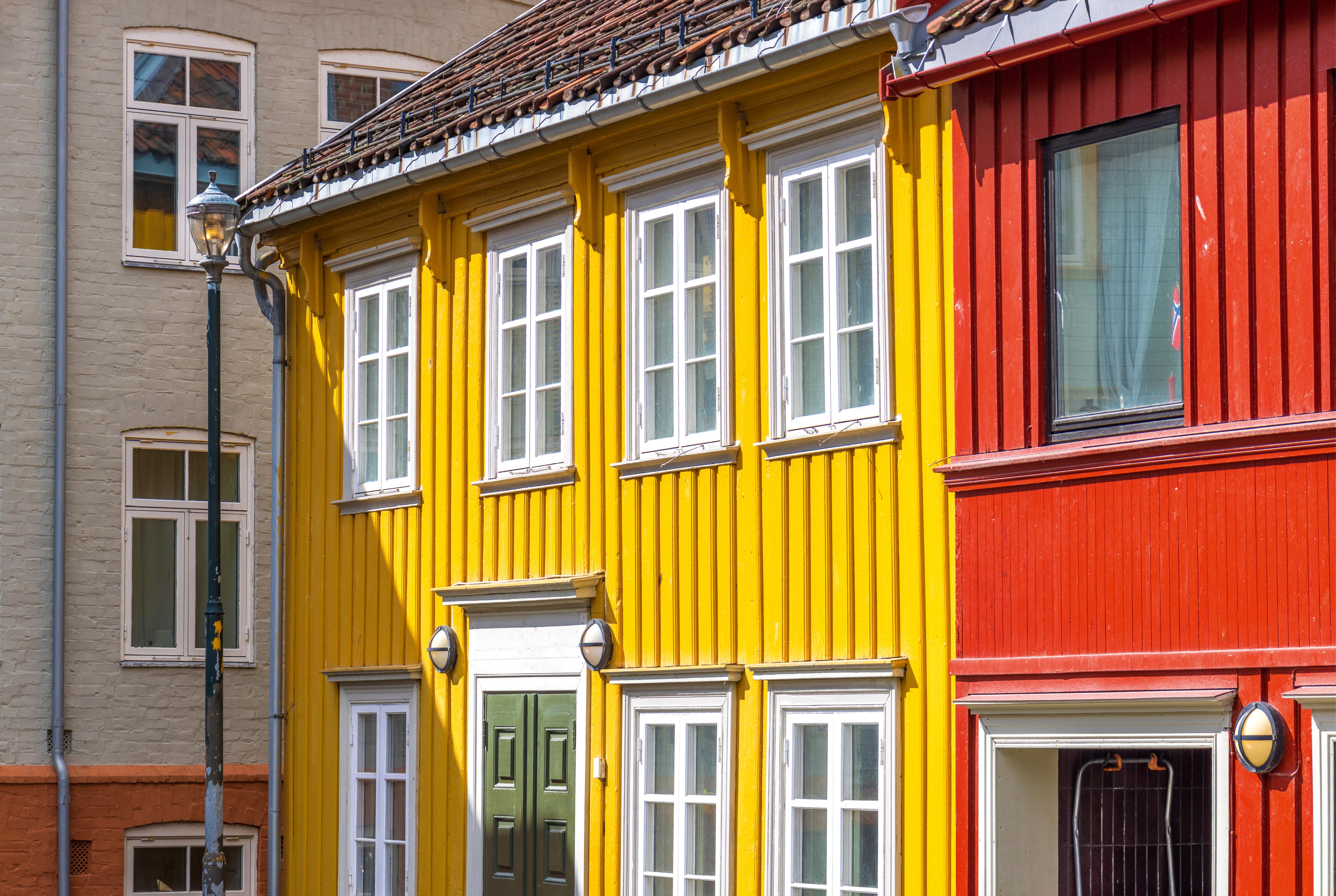 Paintedfacades-150x100cm.jpg