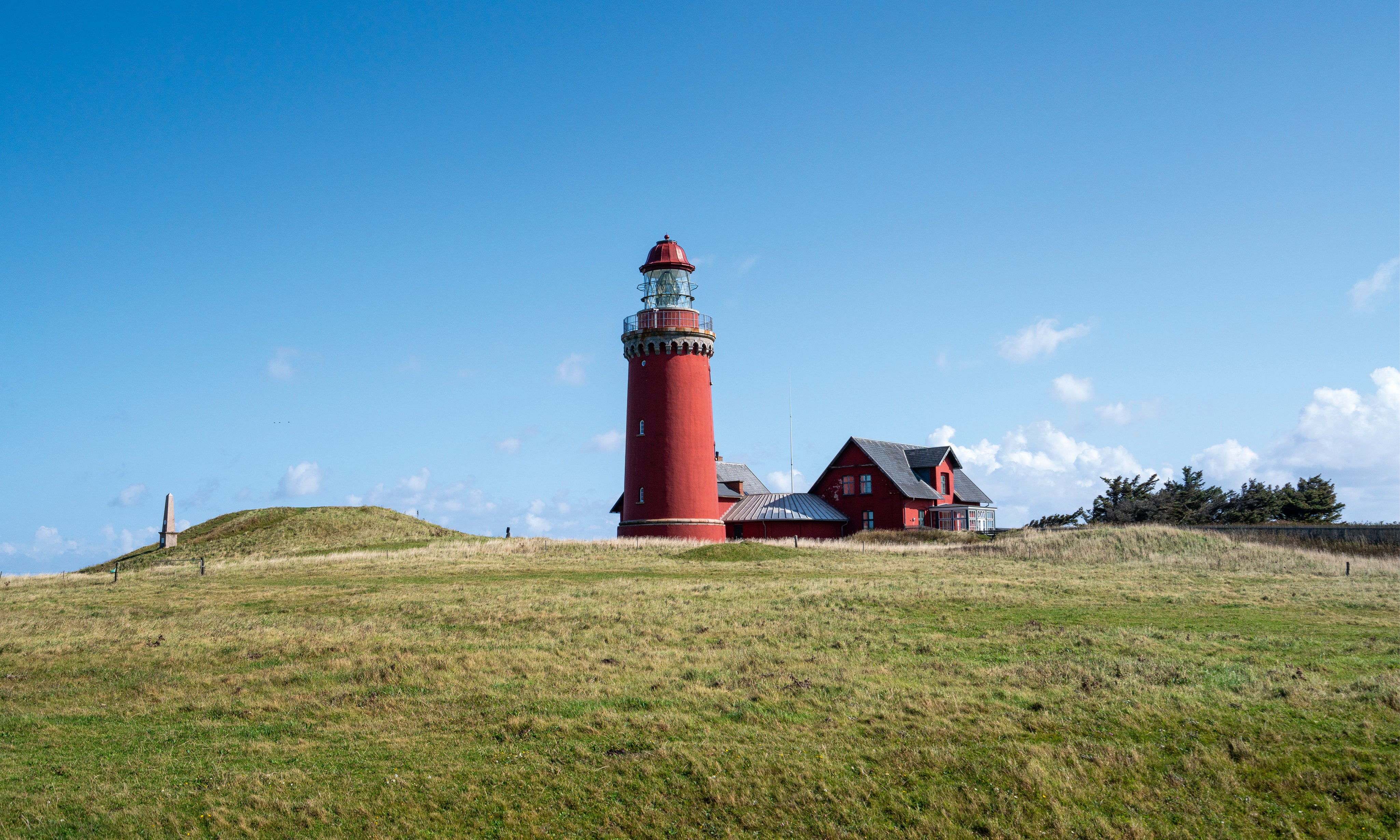 Redtower-150x100cm.jpg
