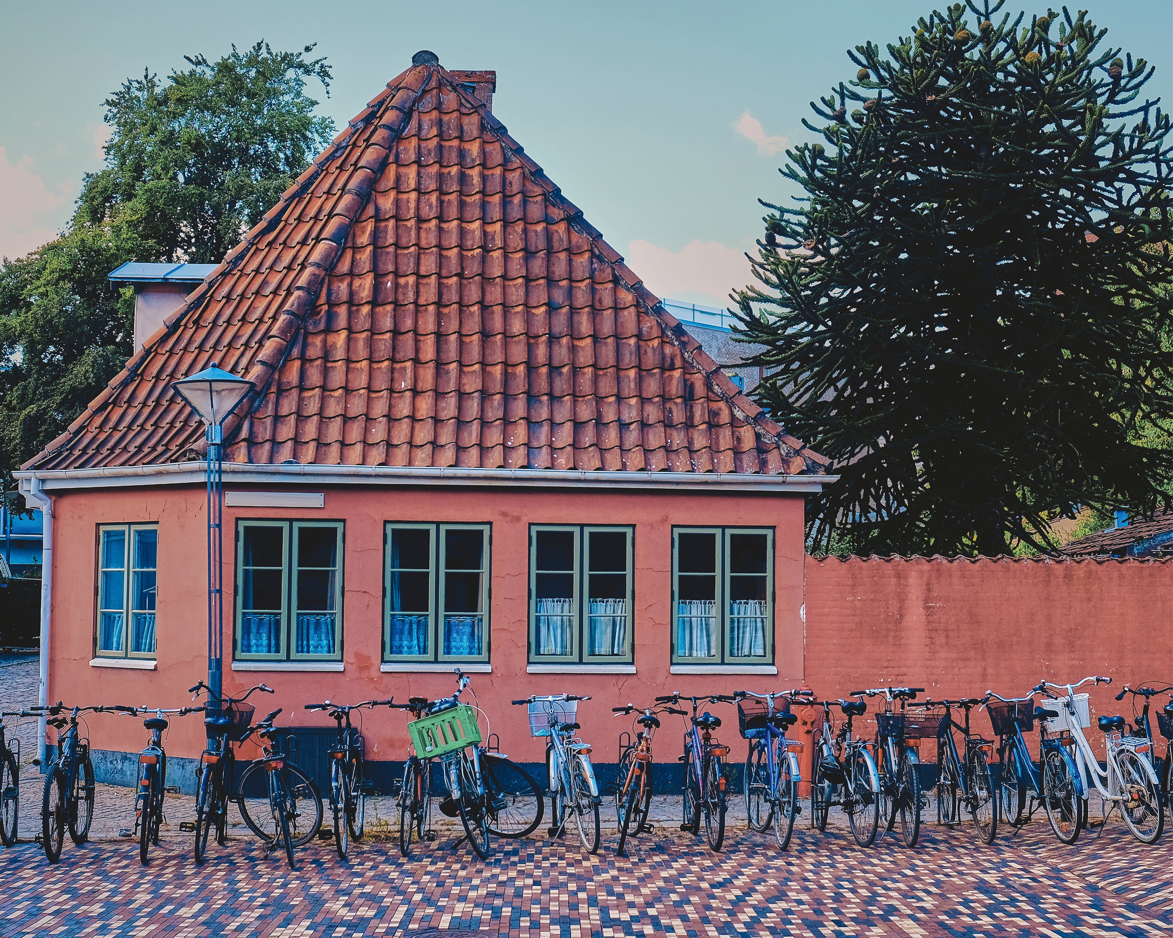 Riders_restingplace-150x150cm.jpg