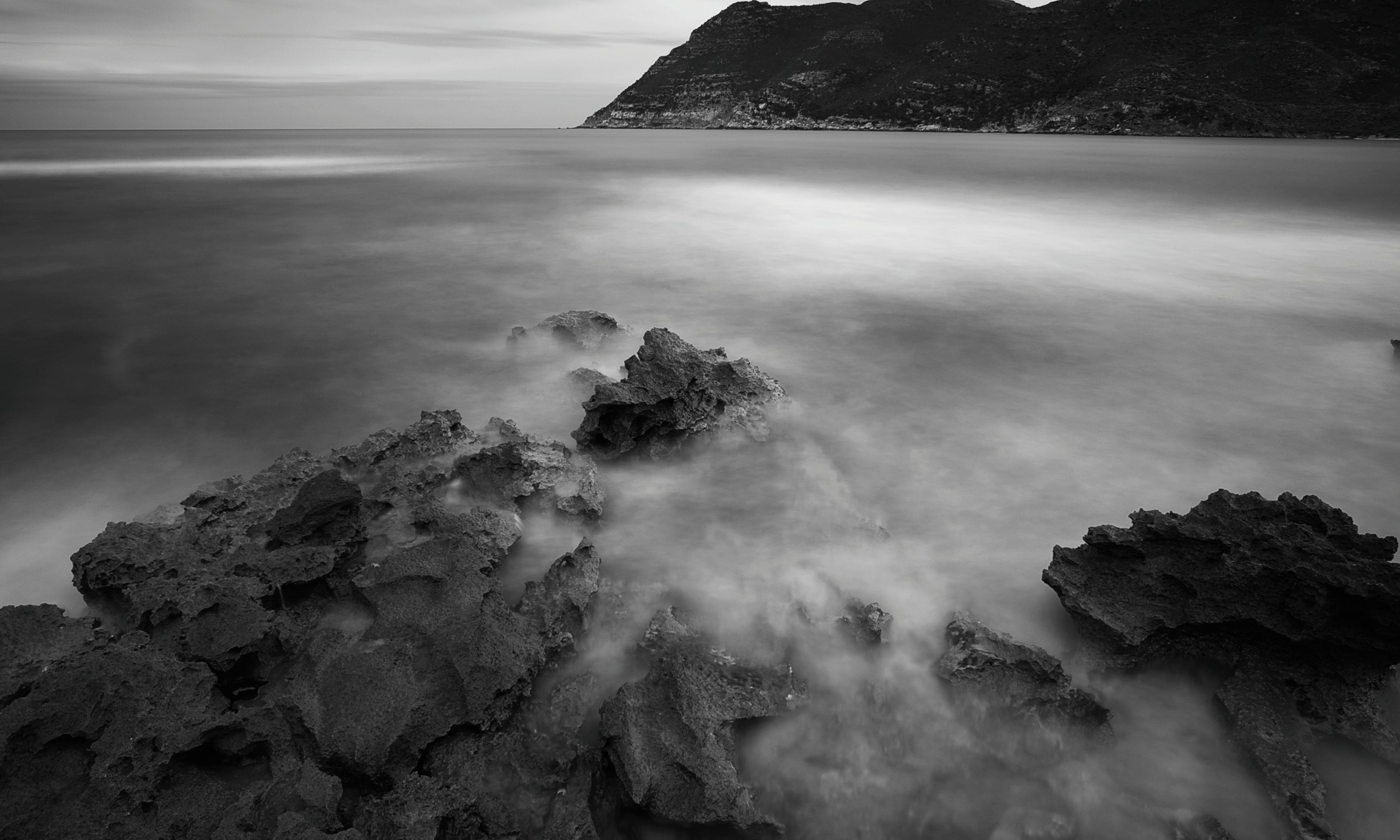 Shadesofstillness-100x150cm.jpg