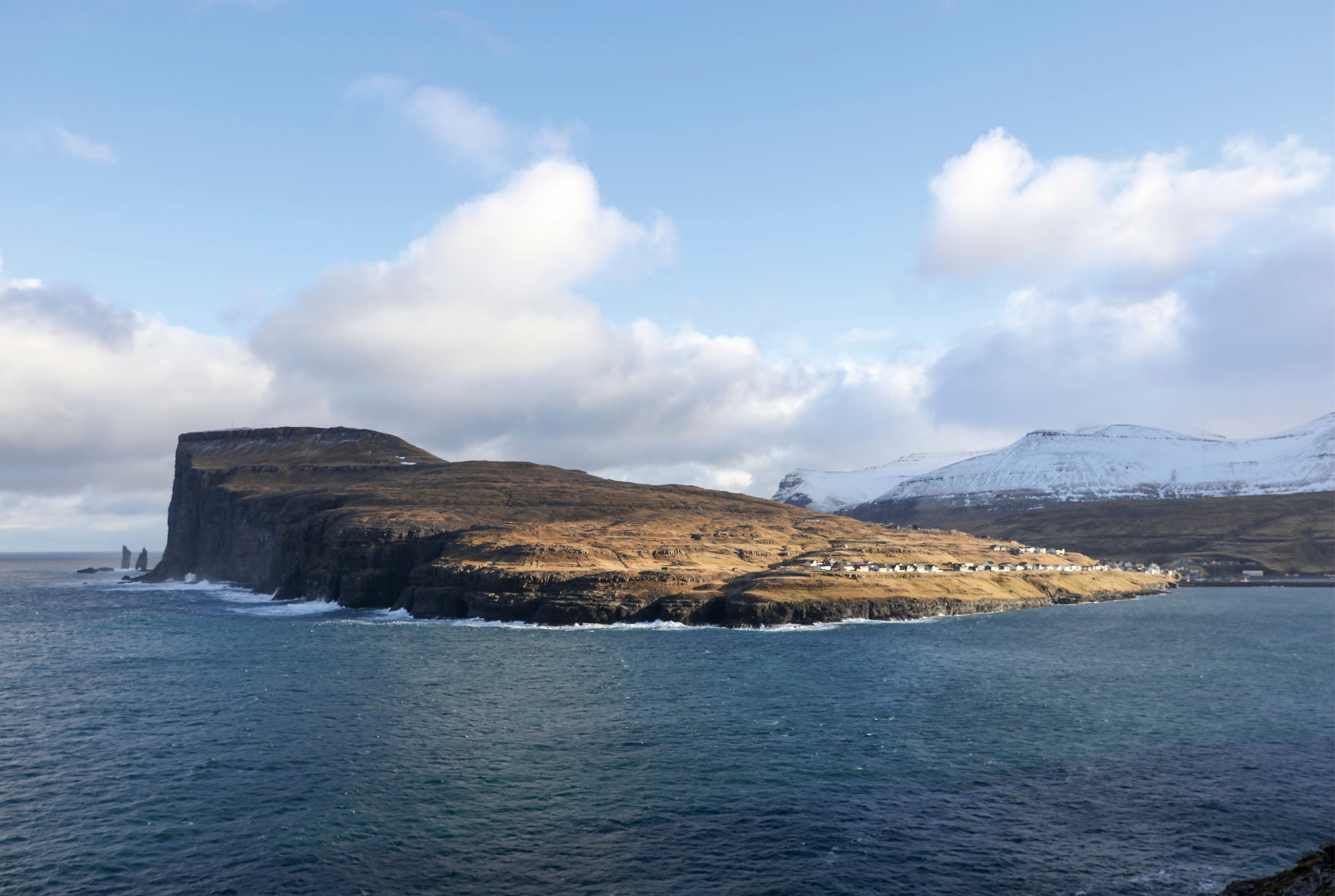 Shorebastion-150x100cm.jpg