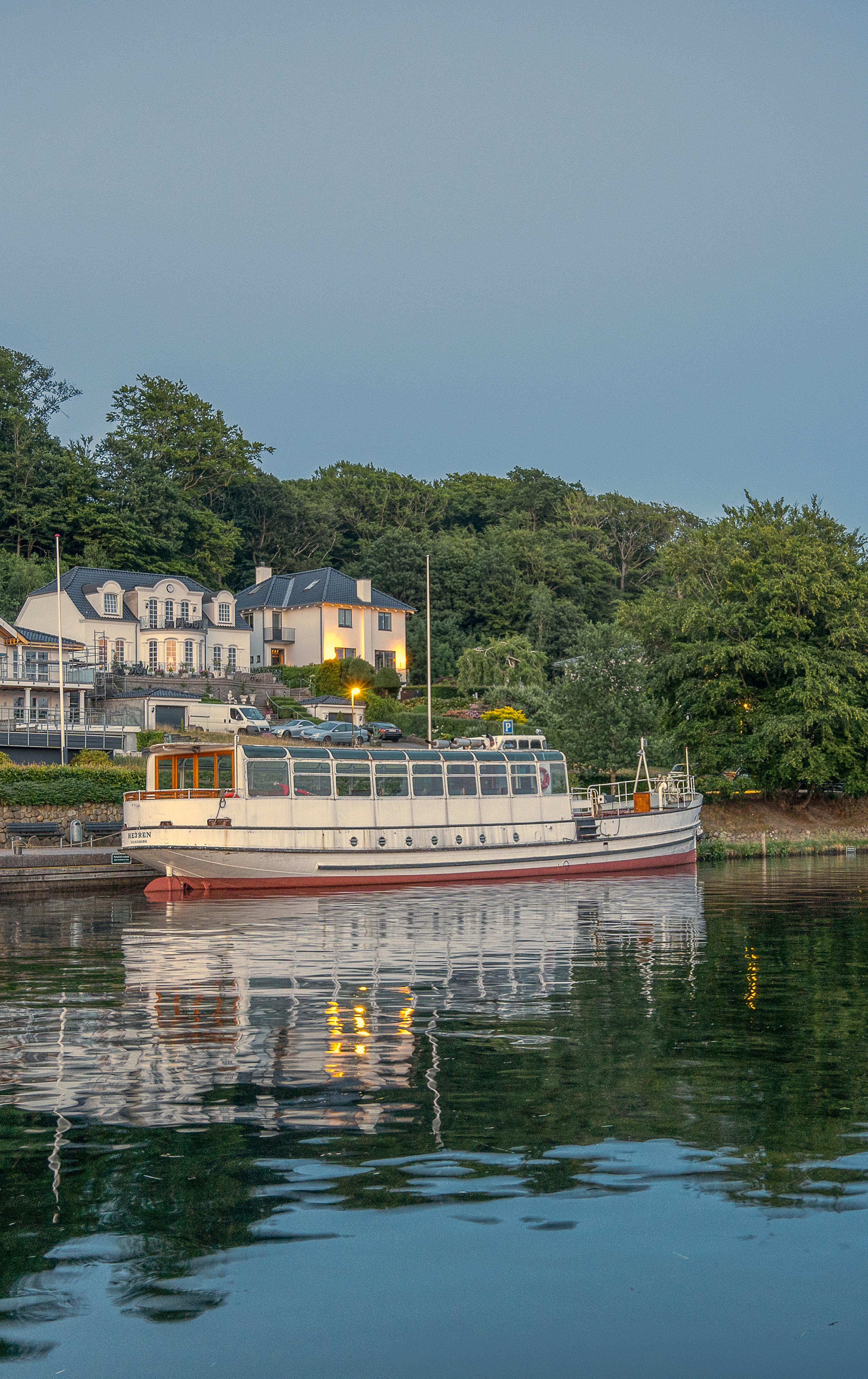 Silence by the harbour