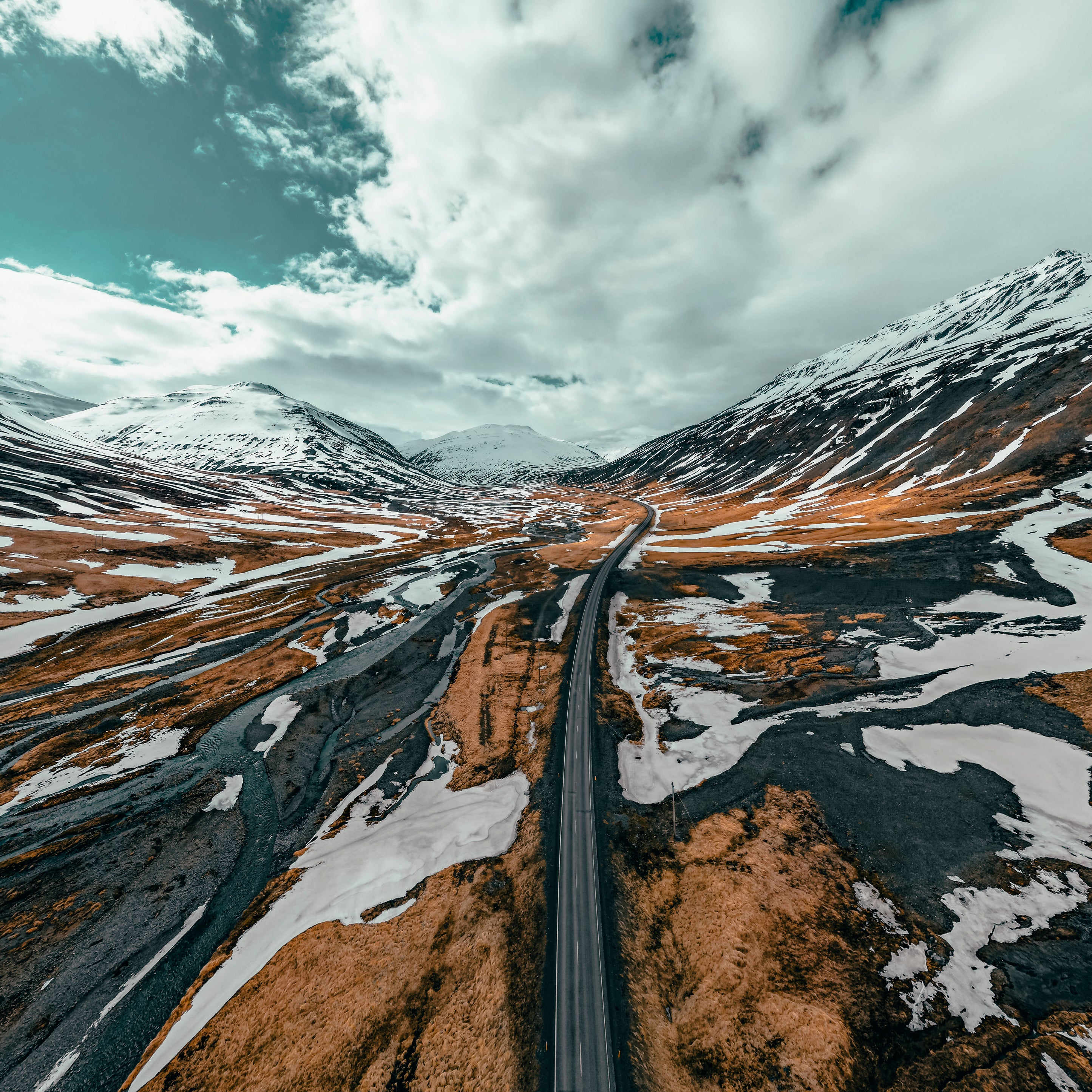 Valley road