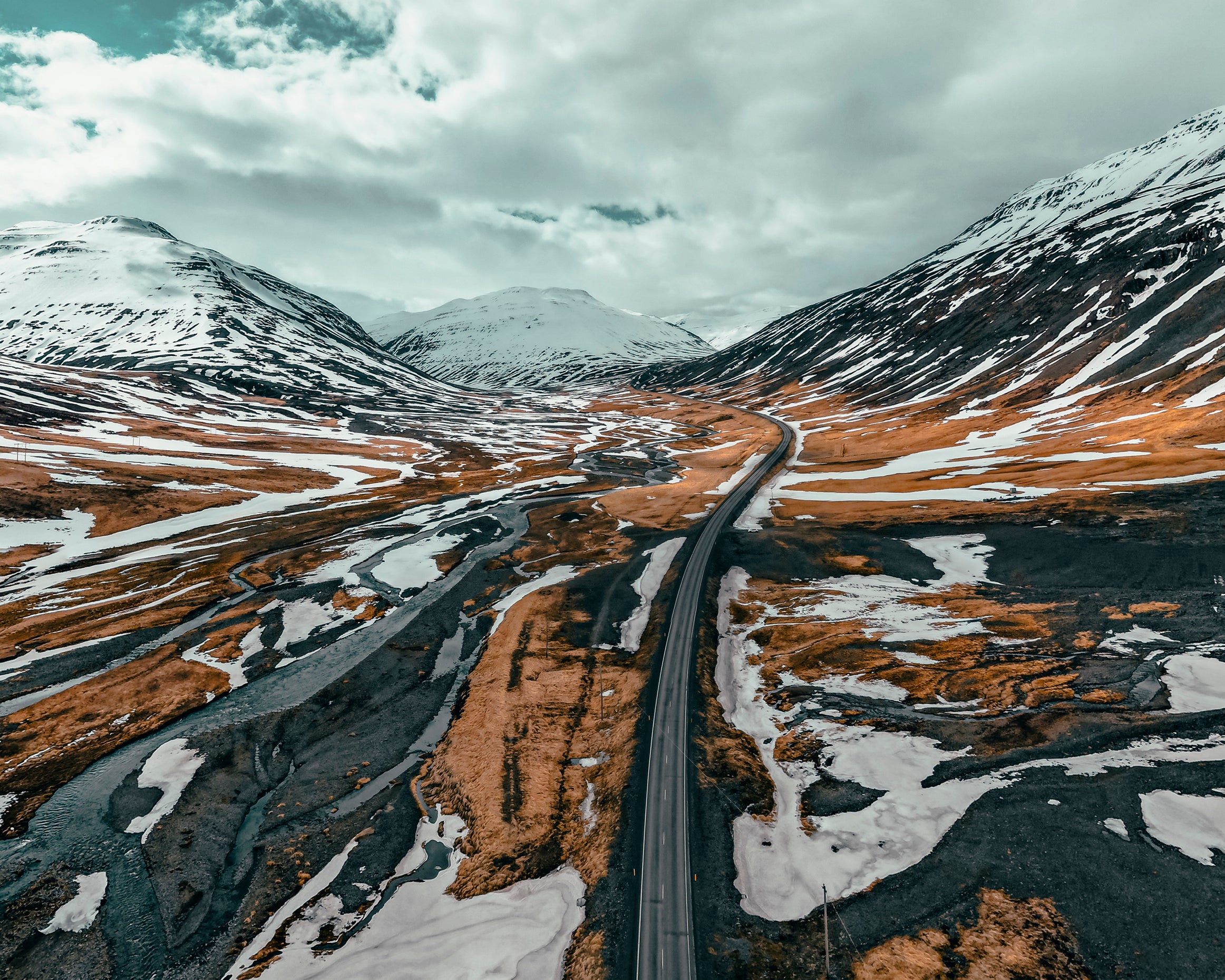 Valleyroad-80x120cm.jpg
