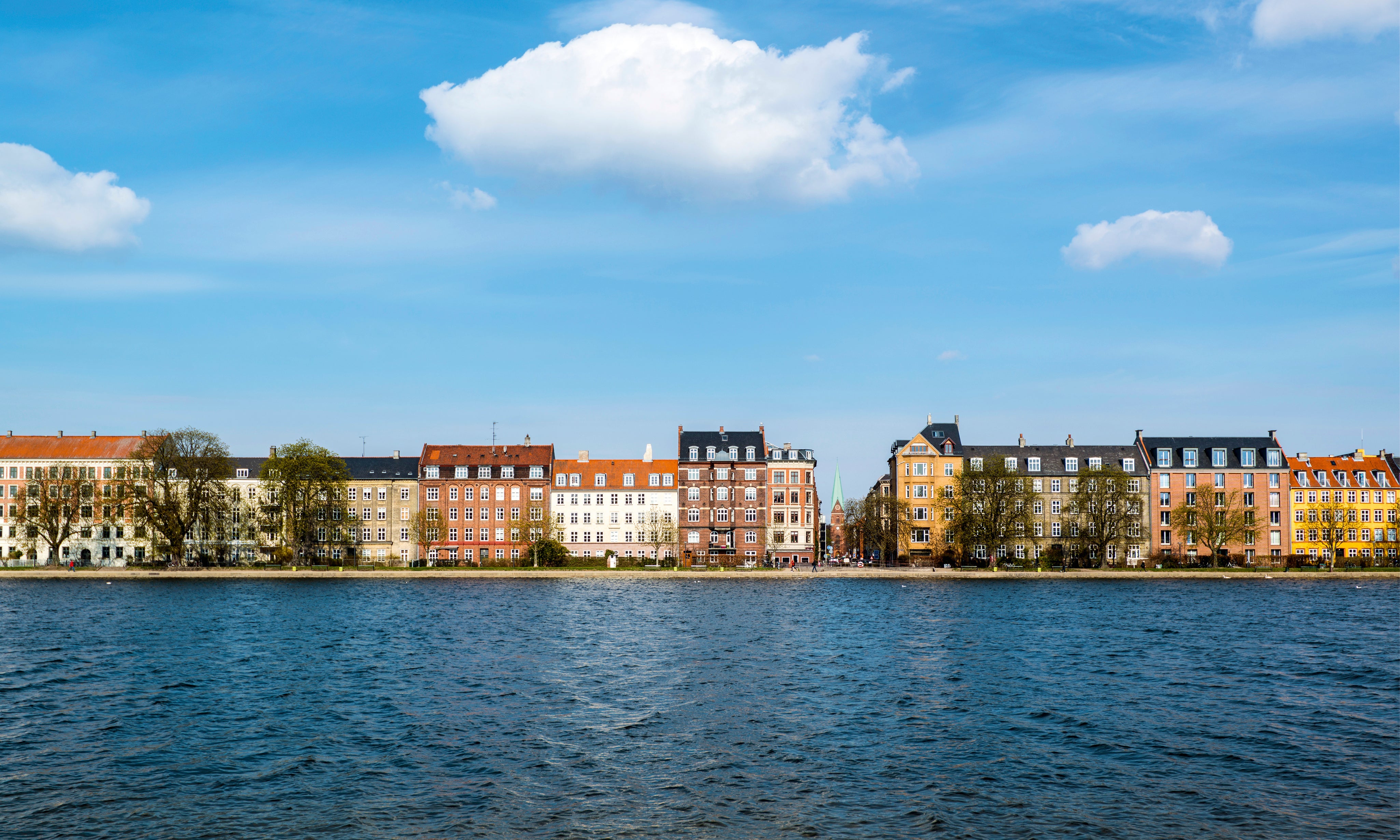 Waterfrontcalm-150x100cm_ada55b08-55ba-4565-90a1-609990c34eec.jpg