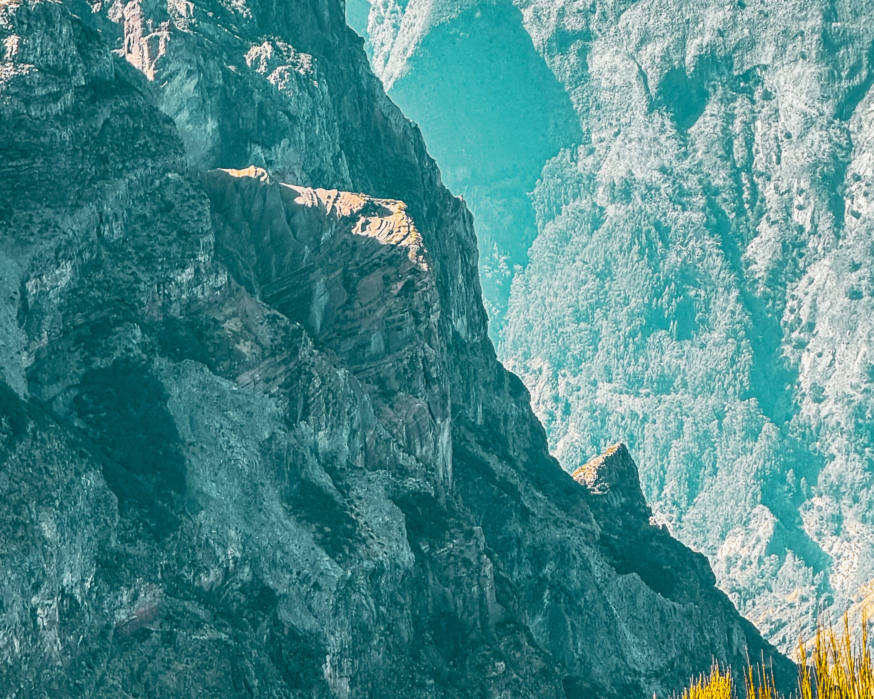 Wheresilencerises-100x150cm.jpg