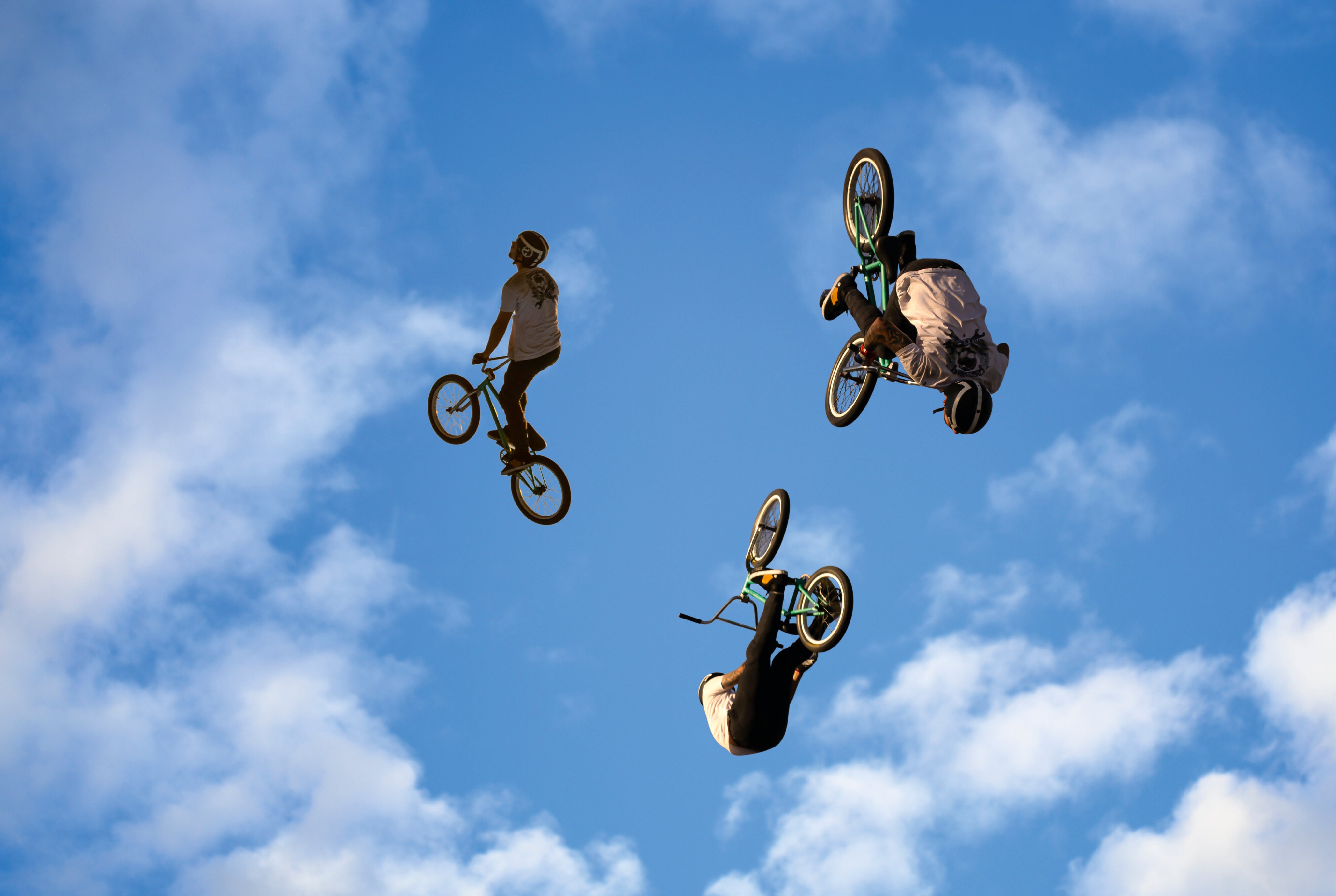 skymotion-150x100cm.jpg